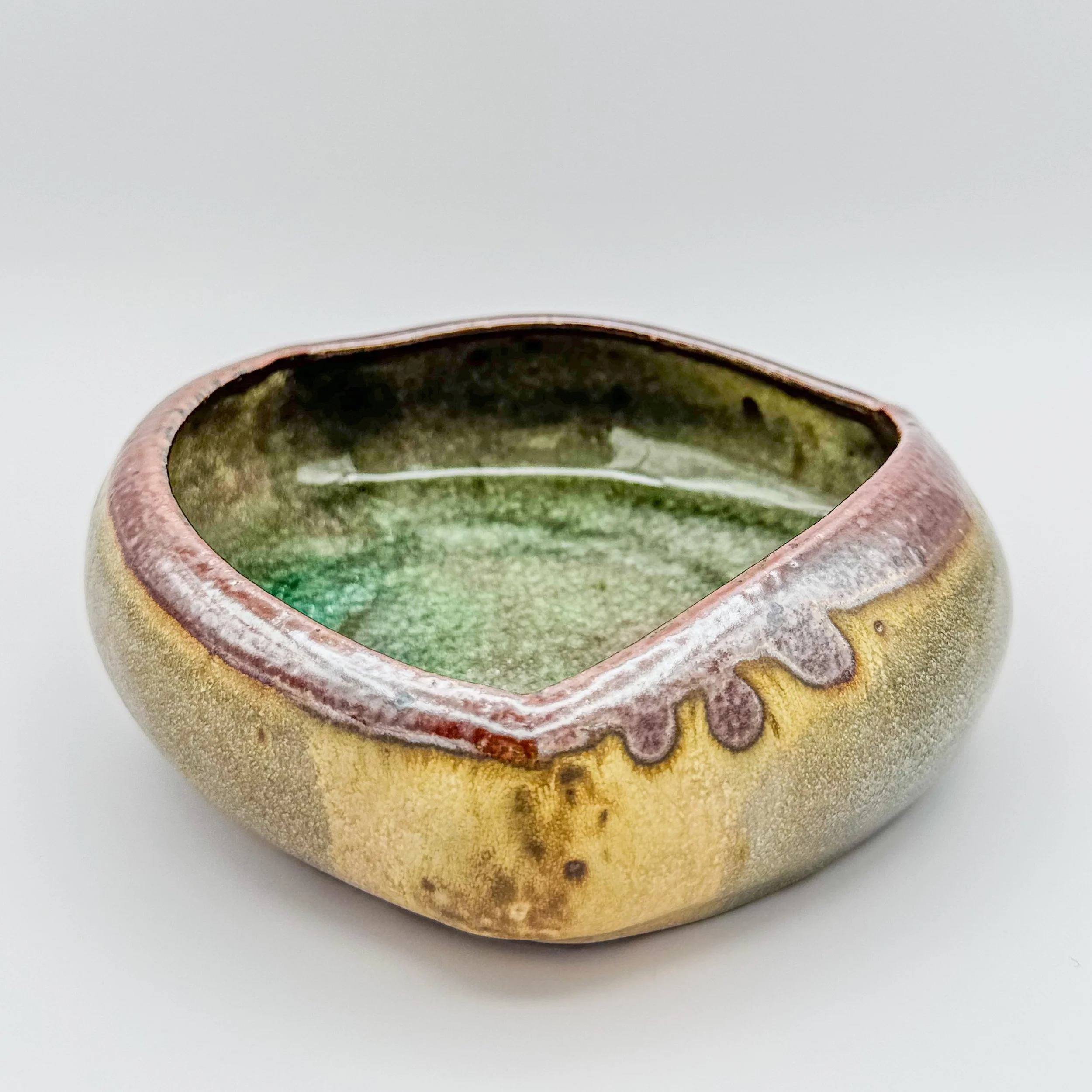 Triangle dish