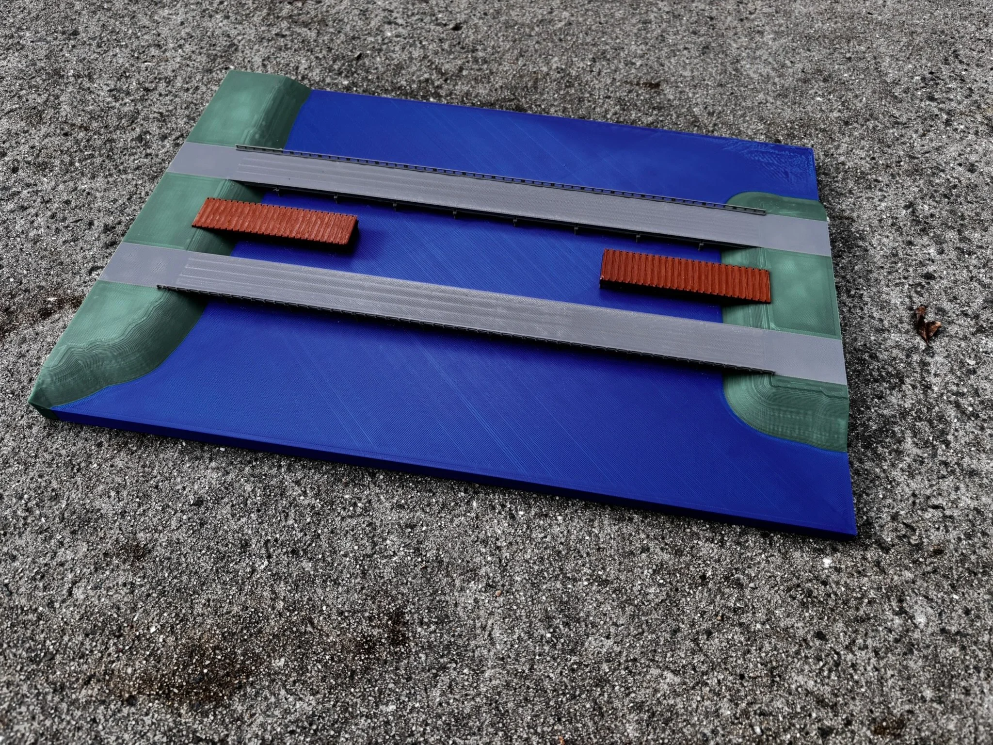 Close-up of temporary construction works for interstate bridge reconstruction.