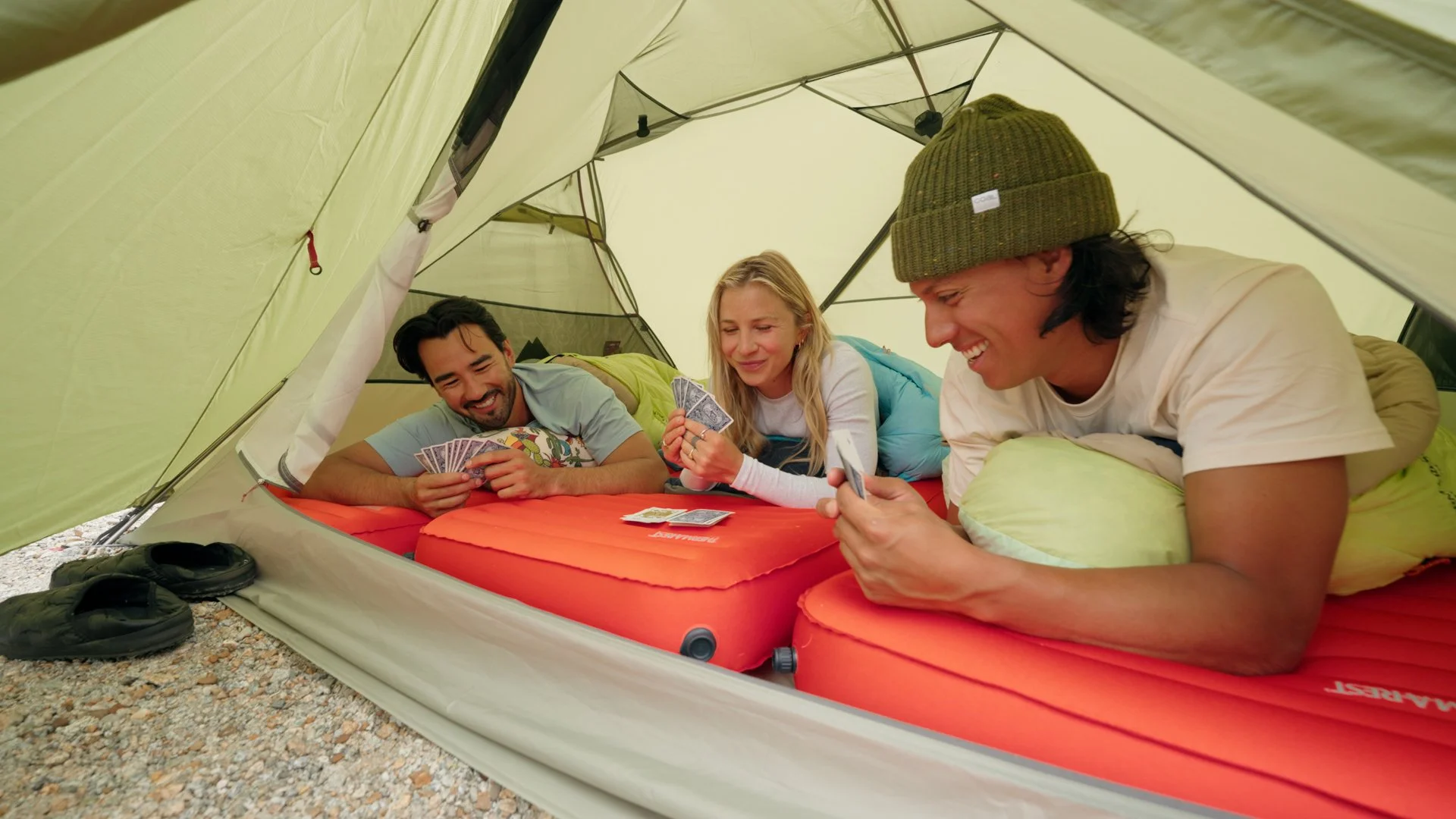 msr-elixir-tent-video-still-020.jpg