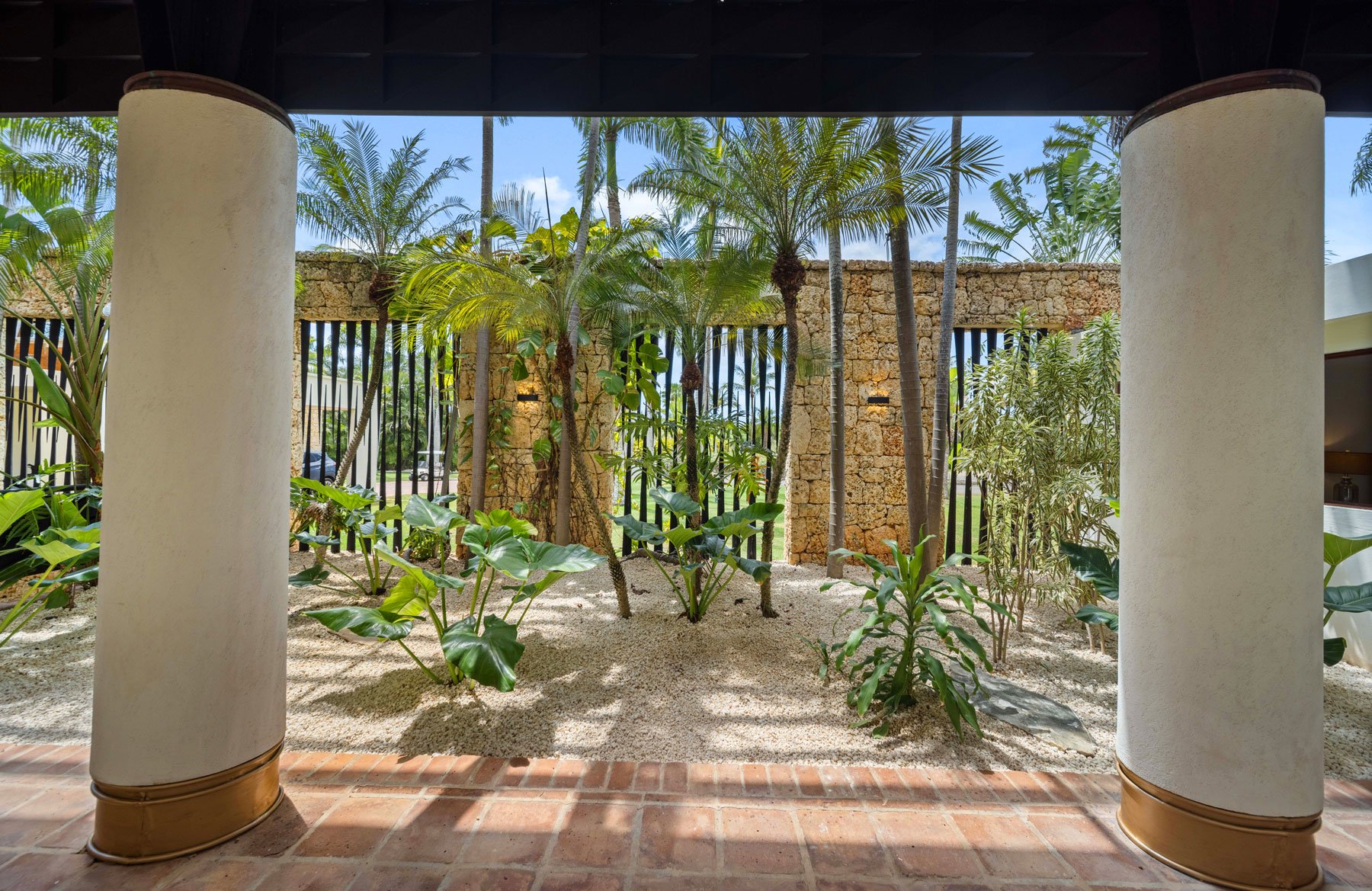El-Batey-11_12.jpg