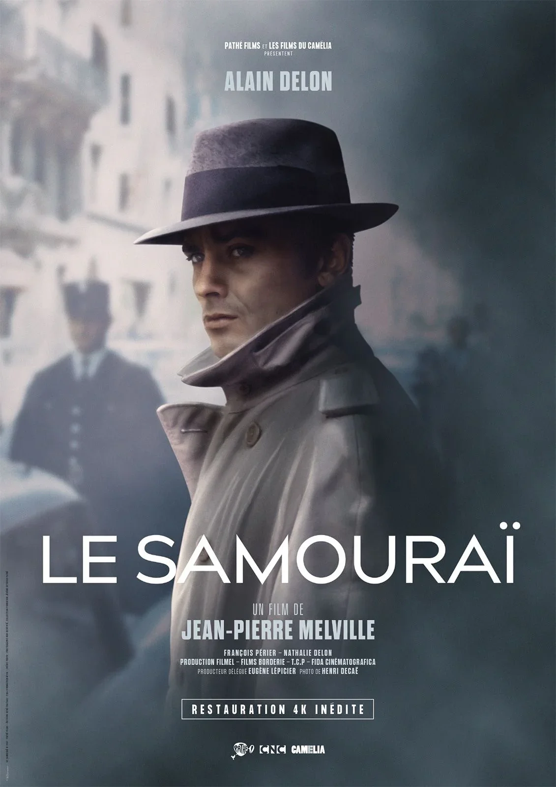 Parce que je veut son chapeau.