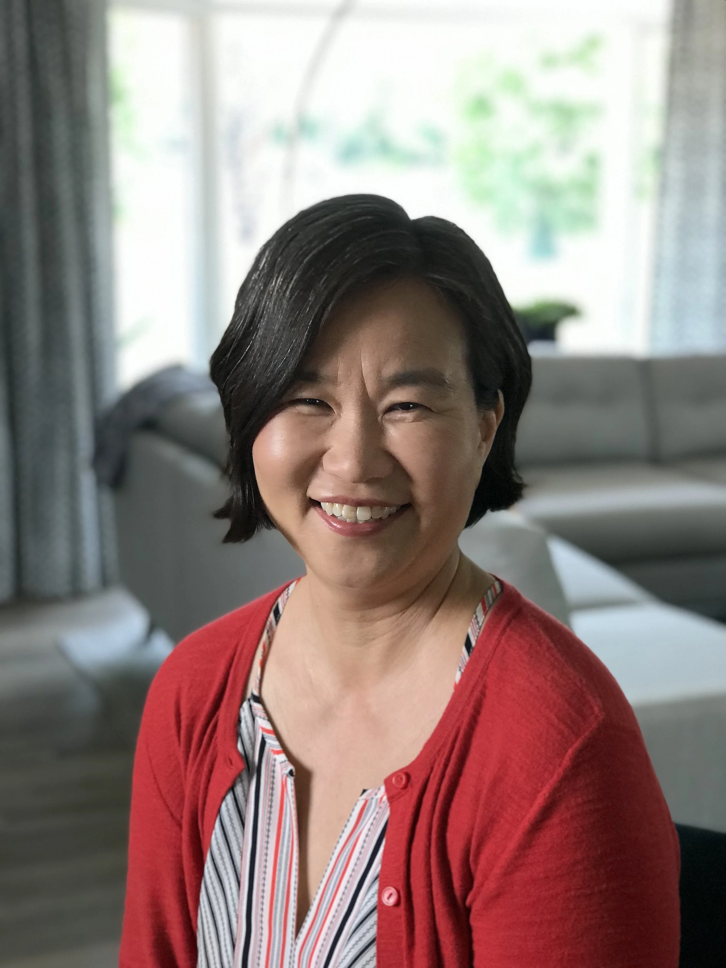Katie Hong Photo Indoors