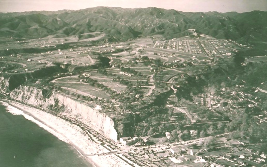 Overhead shot of Palisades