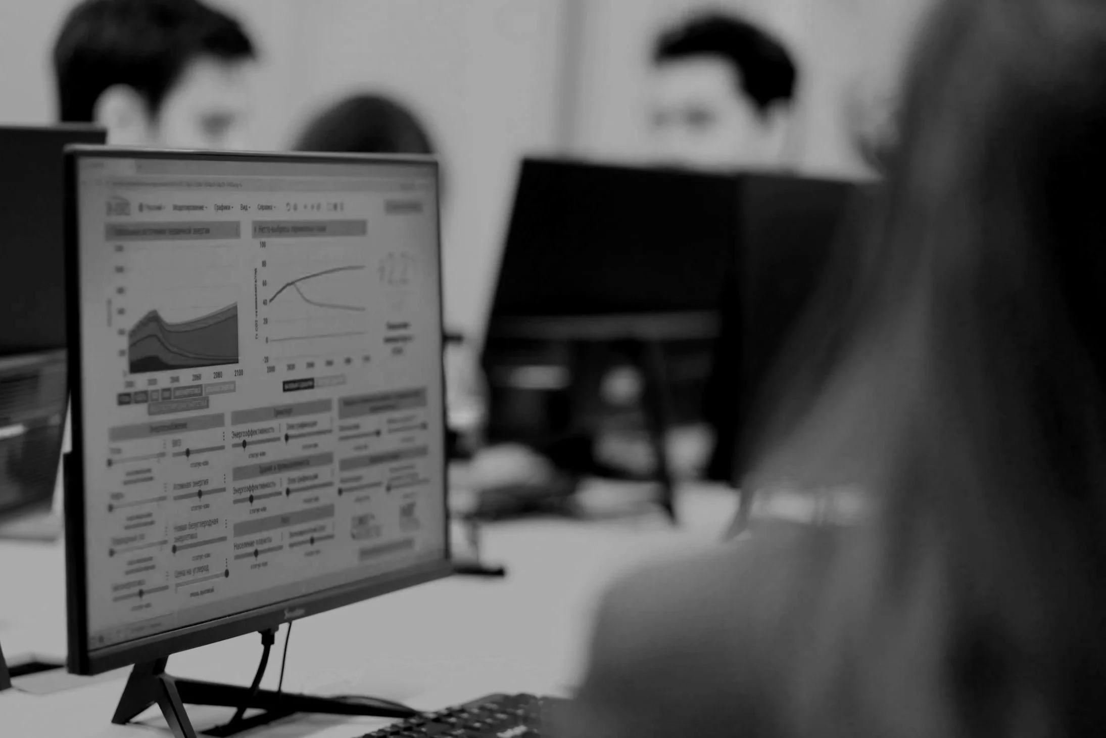 Desenvolvimento de Planos de Descarbonização baseados na ciência climática para impulsionar resultados financeiros e blindar operações industriais.