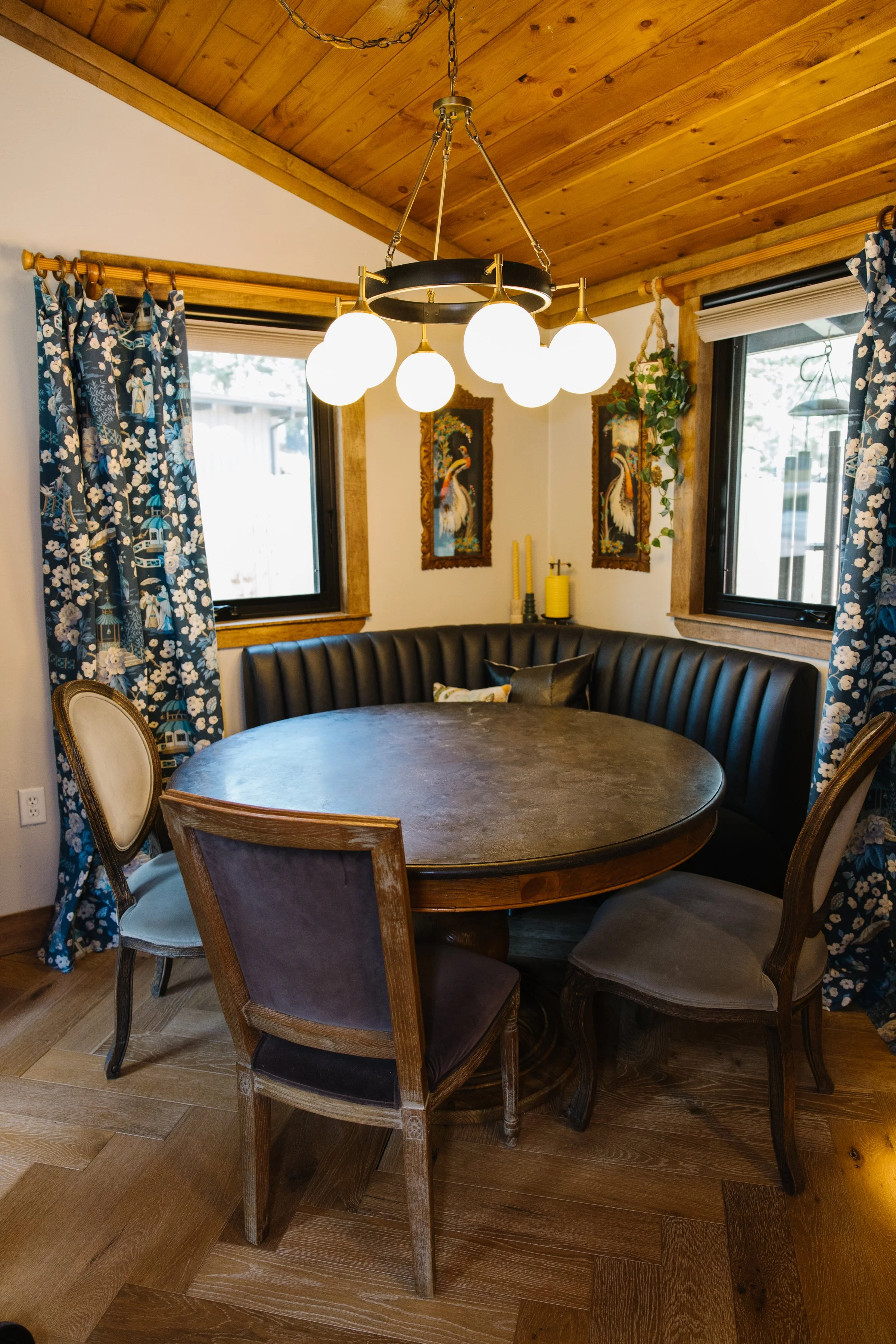 Banquette.jpg