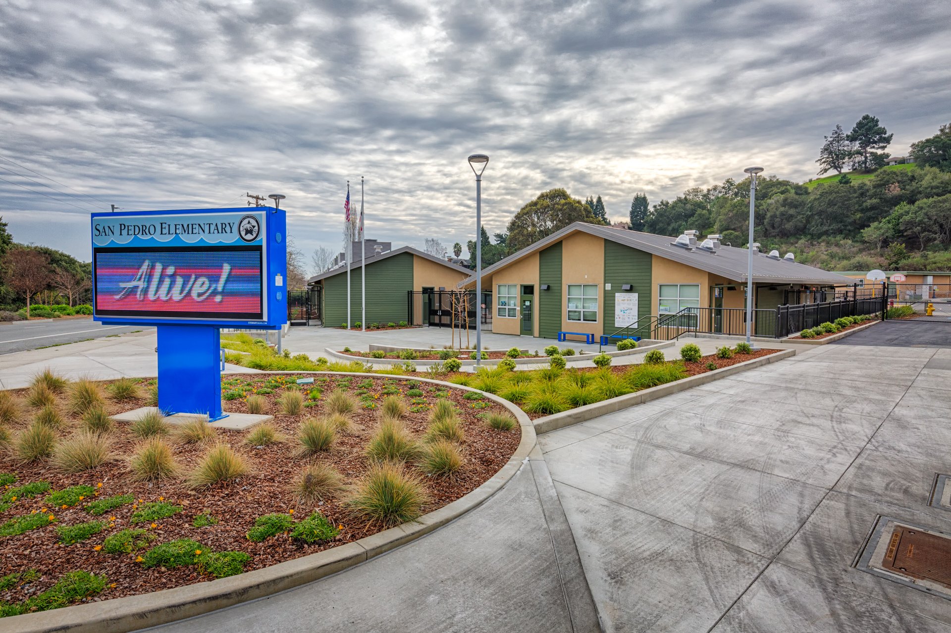 Completed MFP Project: San Pedro Elementary - Courtesy of HY Architects