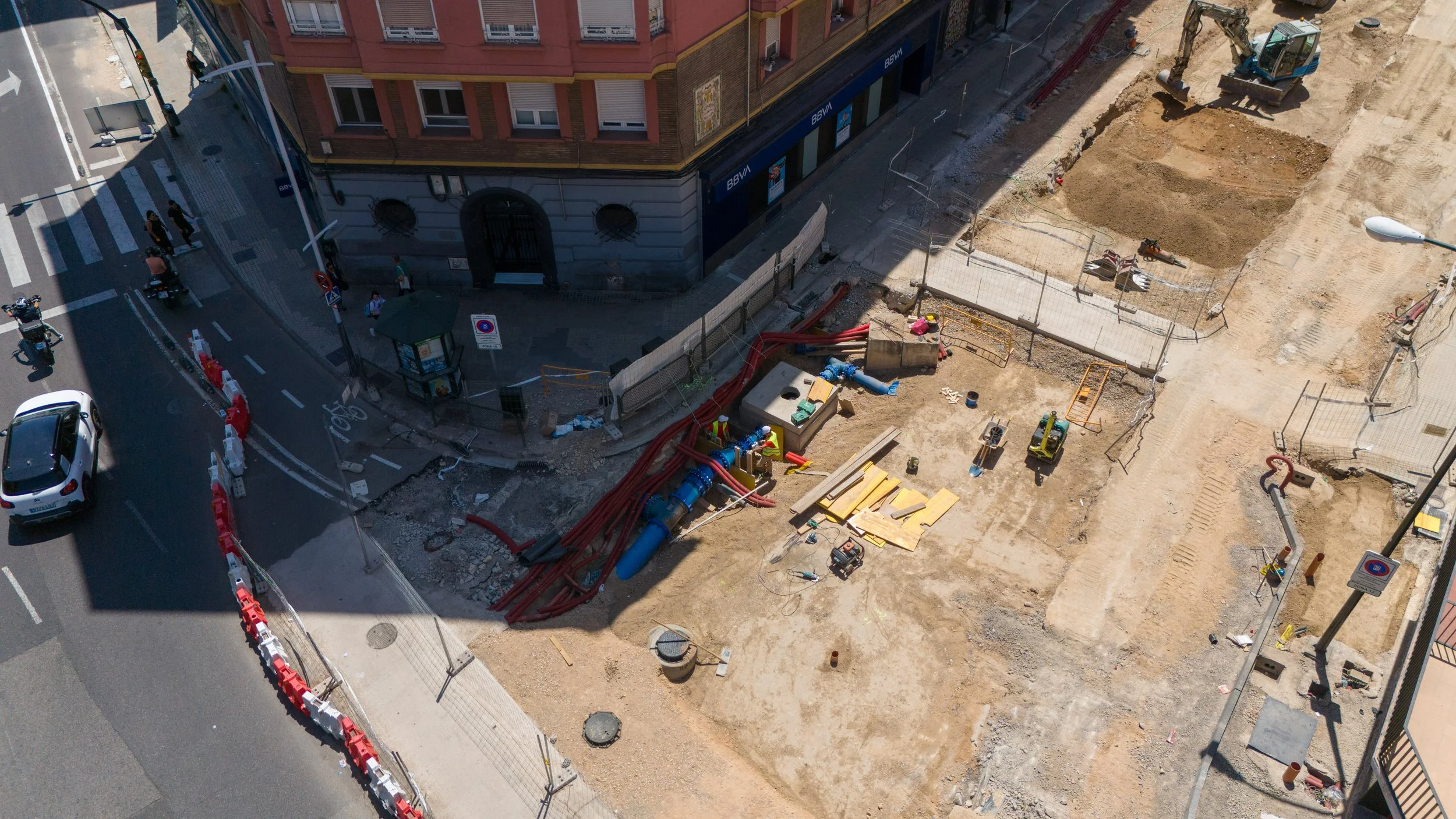 Nuevas tuberías en la Avenida Valencia