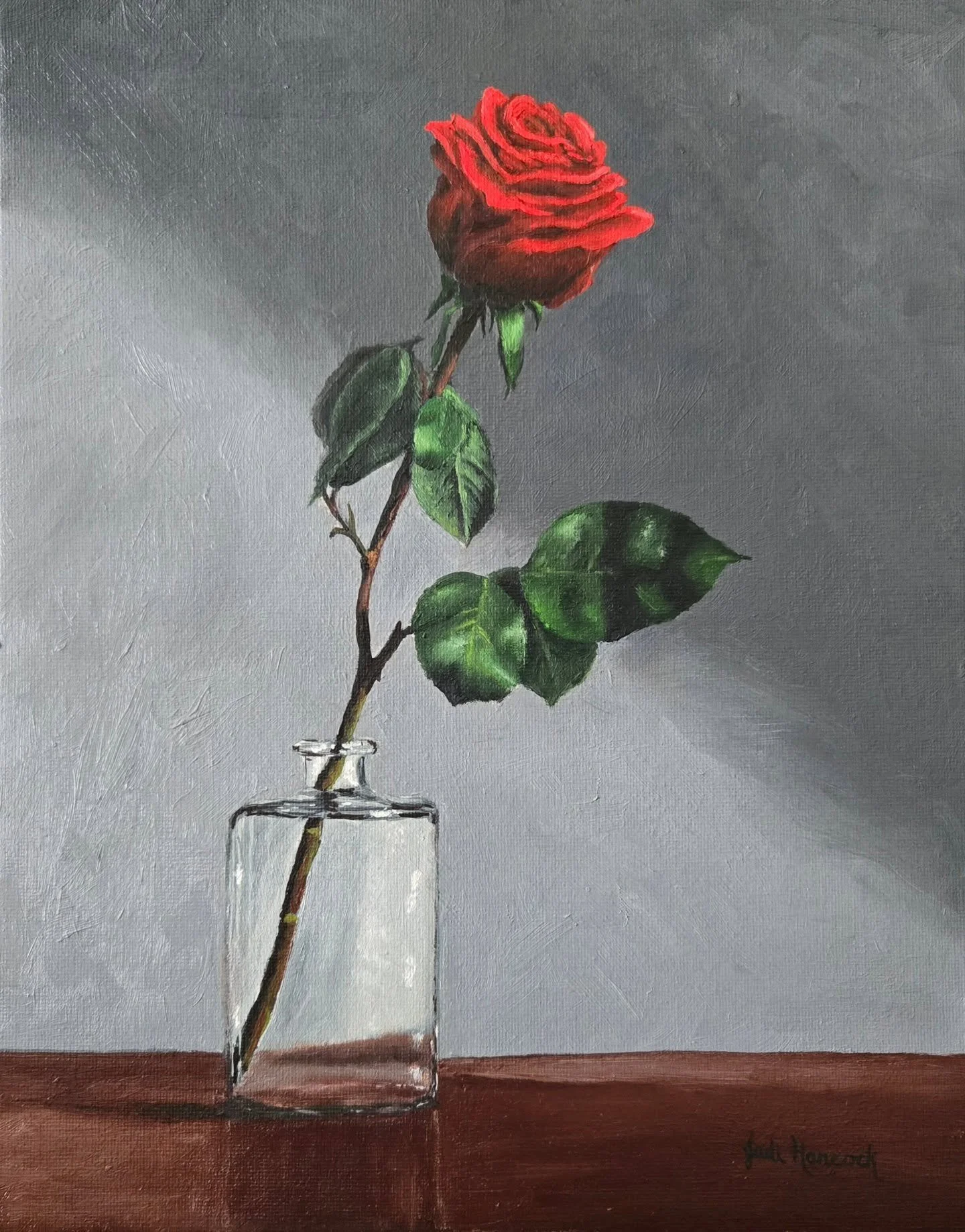 I have been mostly plein air painting lately, so it was nice to get back in the studio and finish my rose that I started back in December. The leaves and the glass bottle were so fun to paint!

11x14 inch, oil on canvas panel

#redrose #oilpainting #