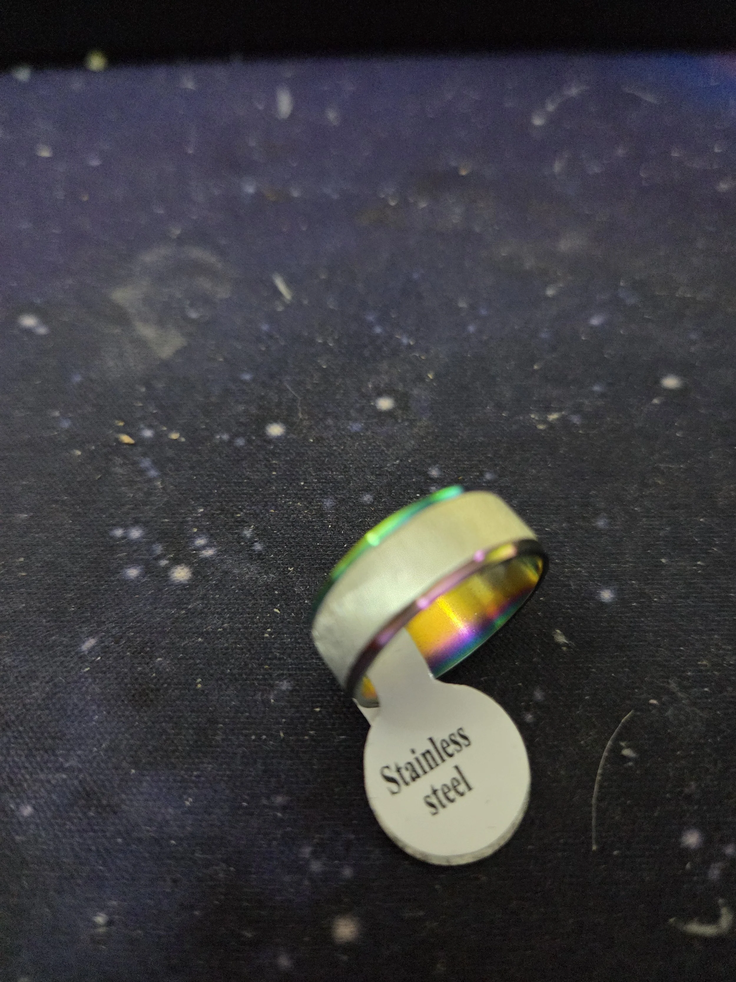 Iridescent Stainless Steel Ring : 0.02 kg