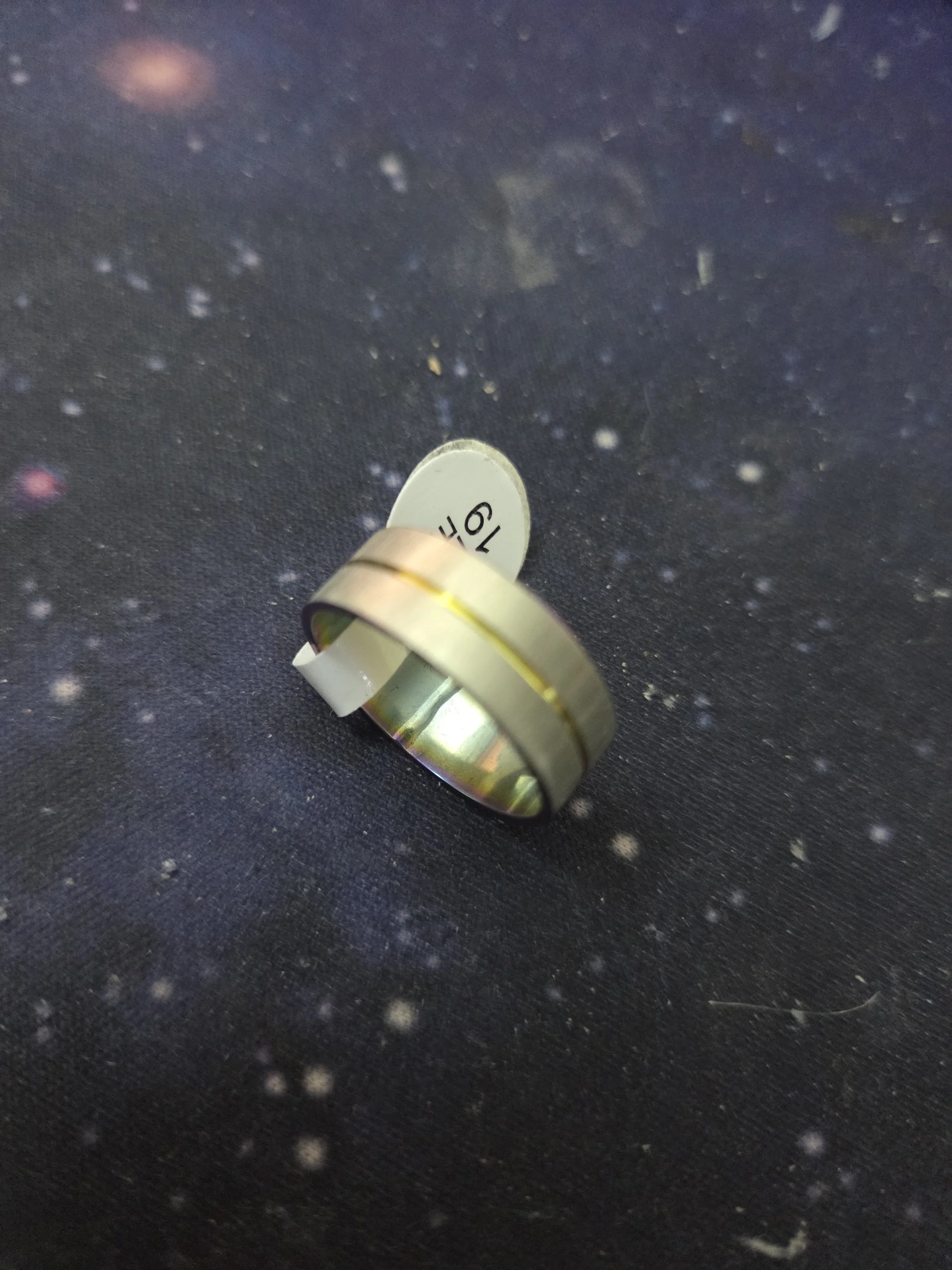 Stainless steel two tone ring size 19 : 0.02 kg
