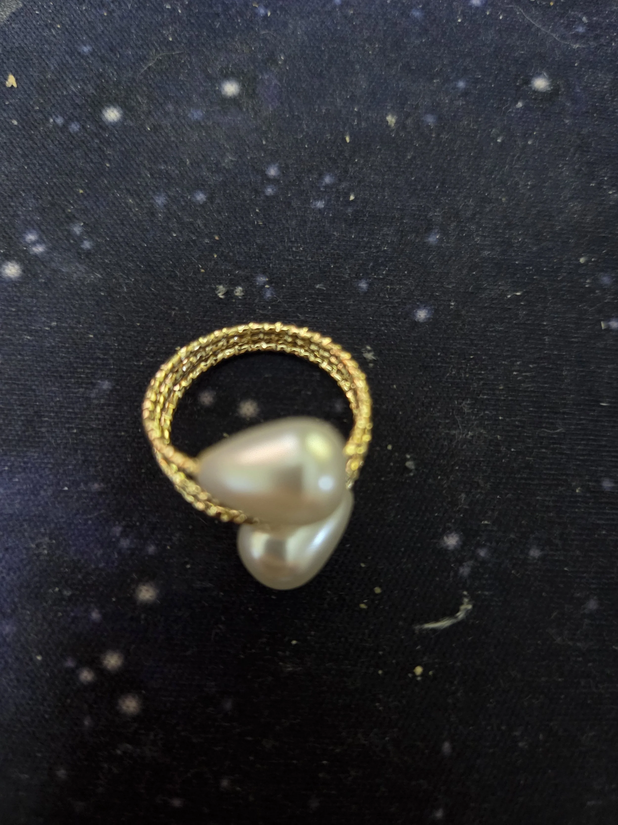 Gold-Colour Ring Child finger size weight 0.02