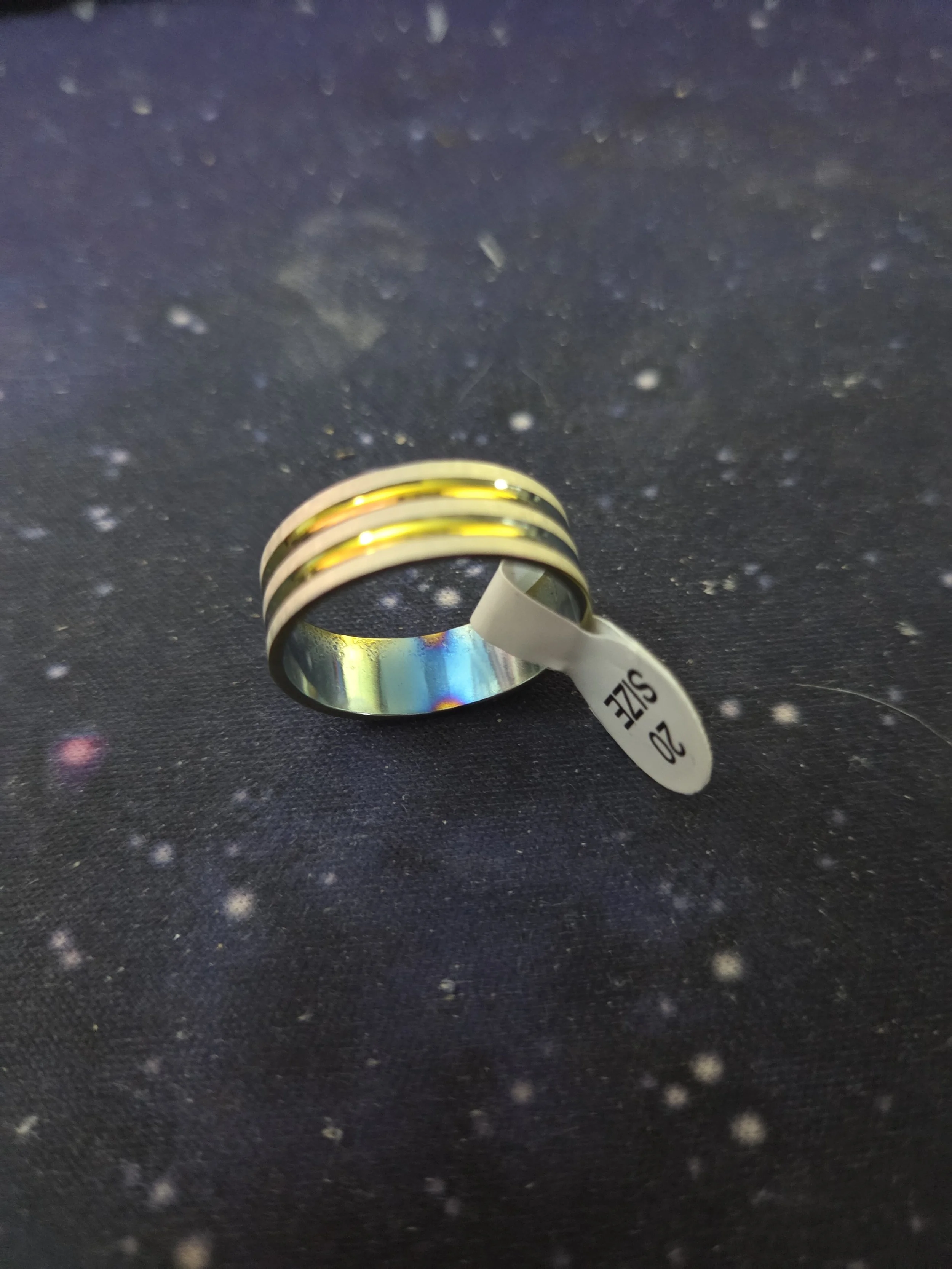 Elegant Triple-Stripe Silver Ring : 0.02 kg