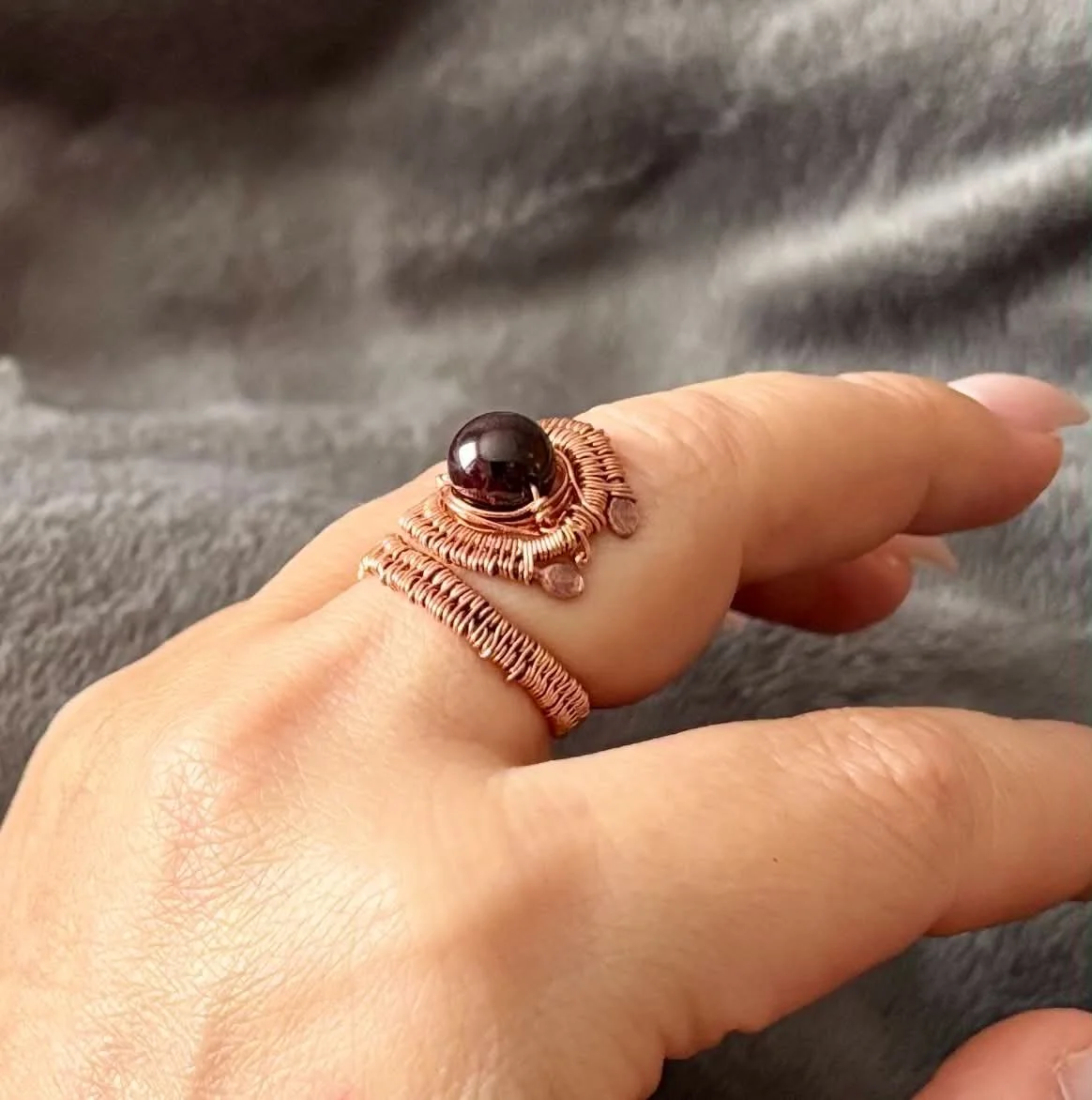 adjustable ring.jpg