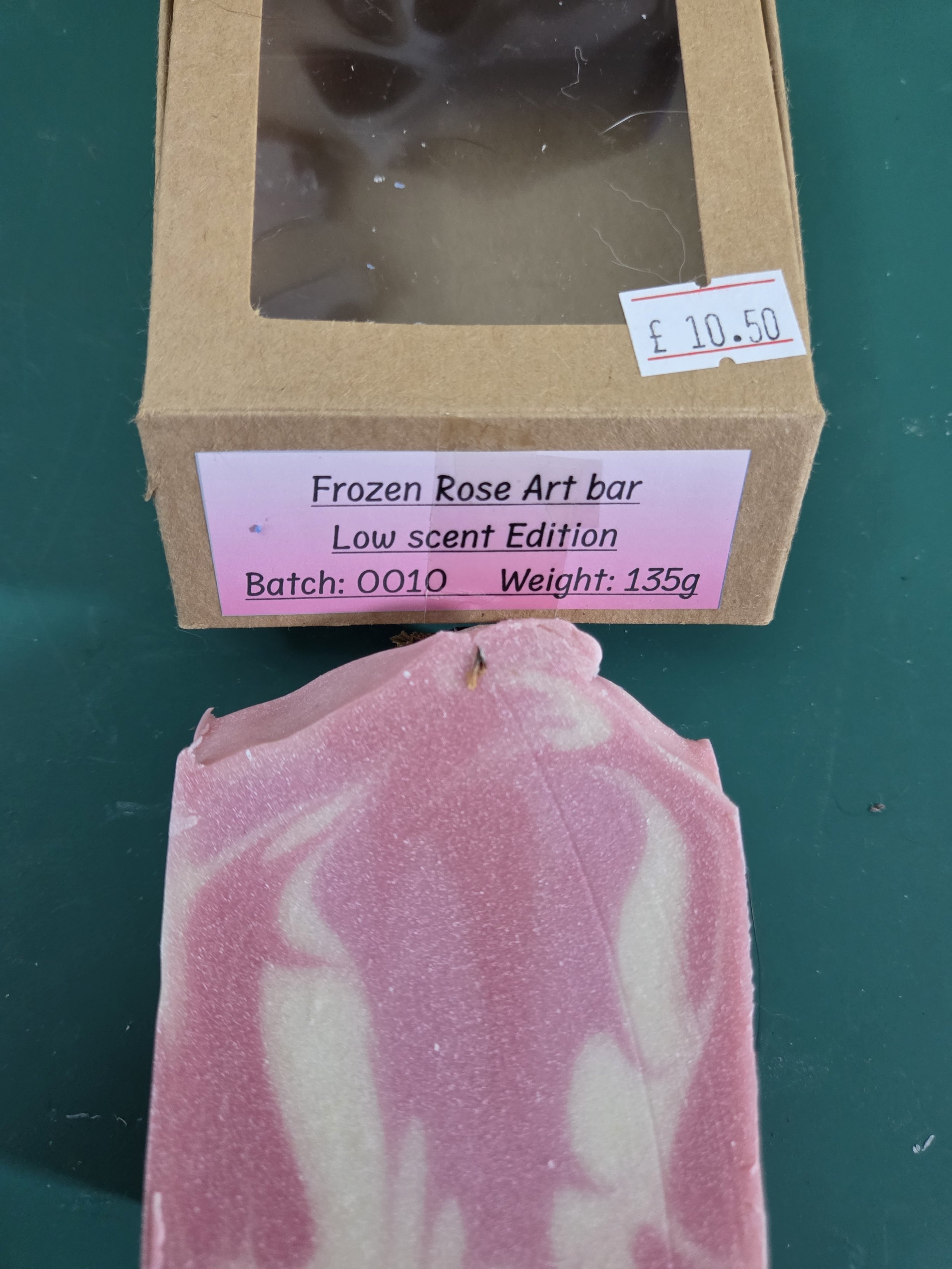 FROZEN ROSE ART BAR WEIGHT 135g