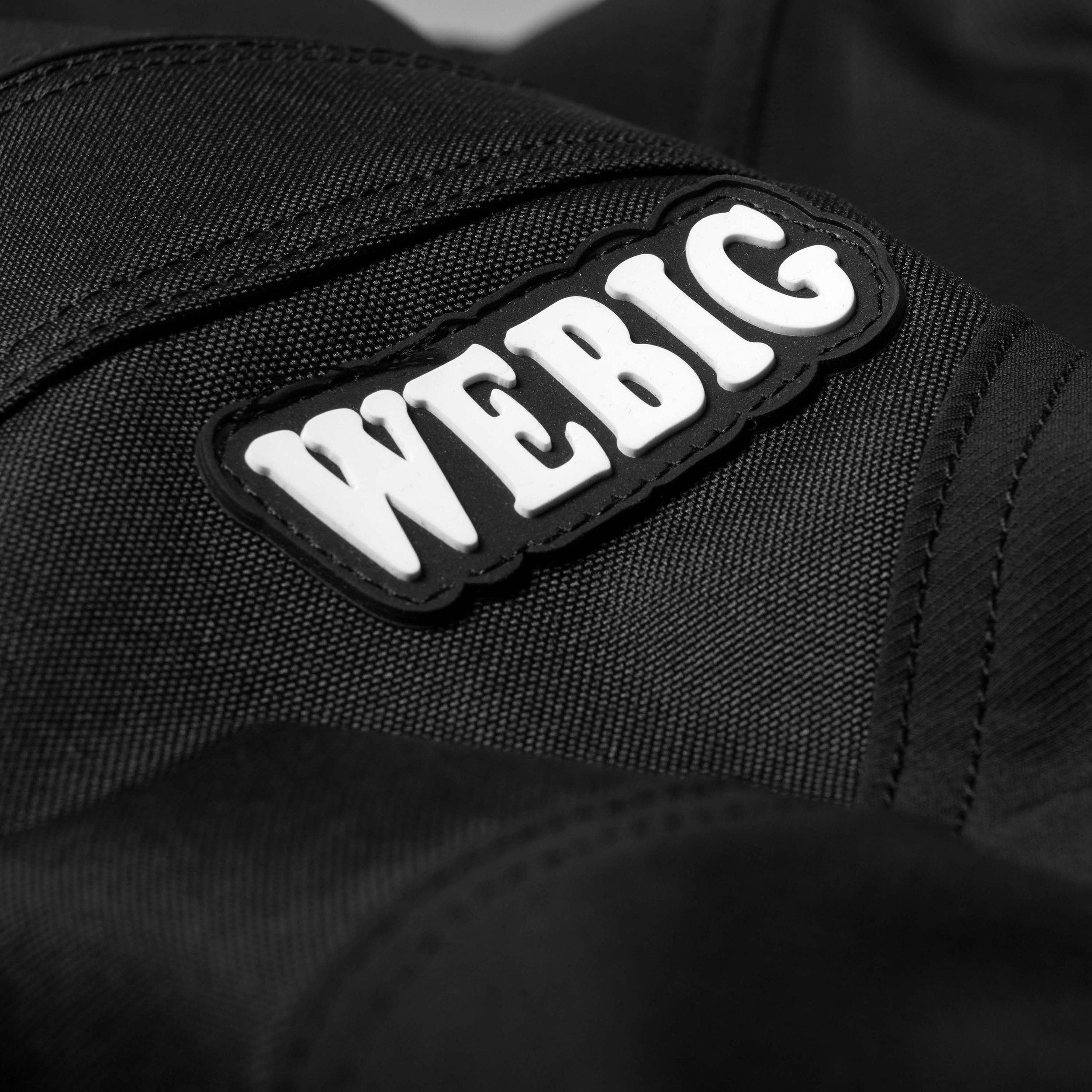 UNIVERSAL MOTO PANT BLACK_KNEE LABEL.jpg