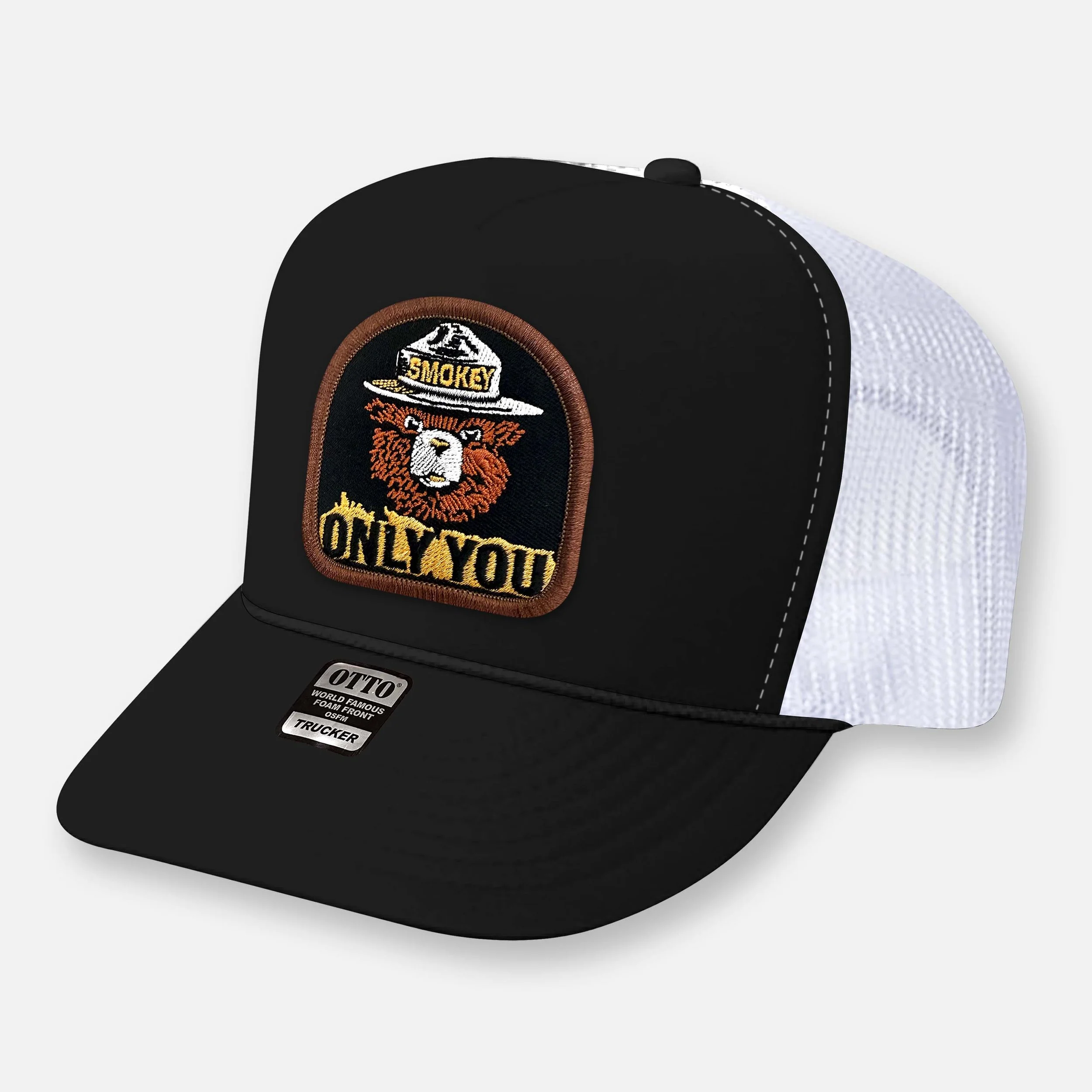 SMOKEY HAT_BLACK-WHITE.jpg