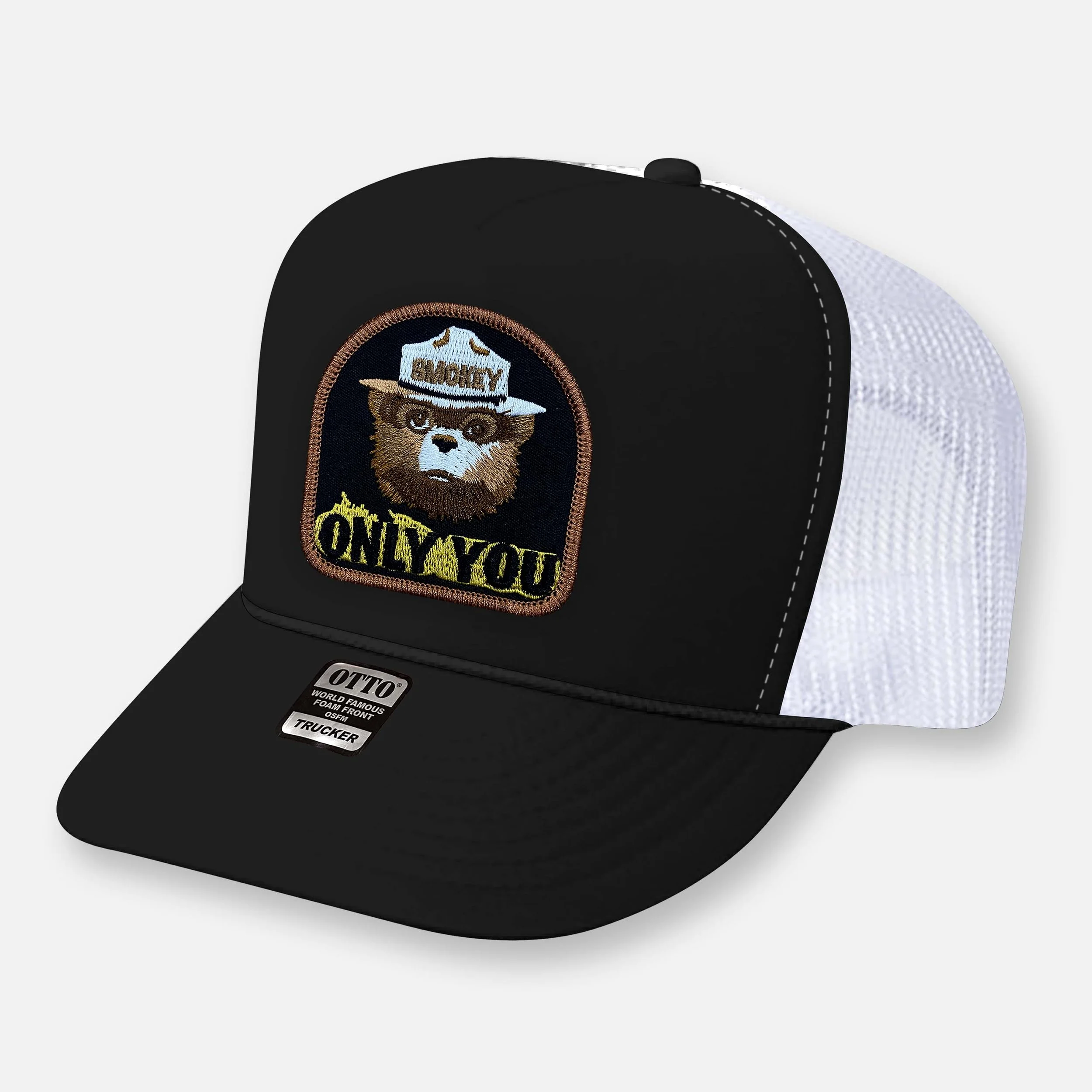 SMOKEY HAT_BLACK-WHITE.jpg
