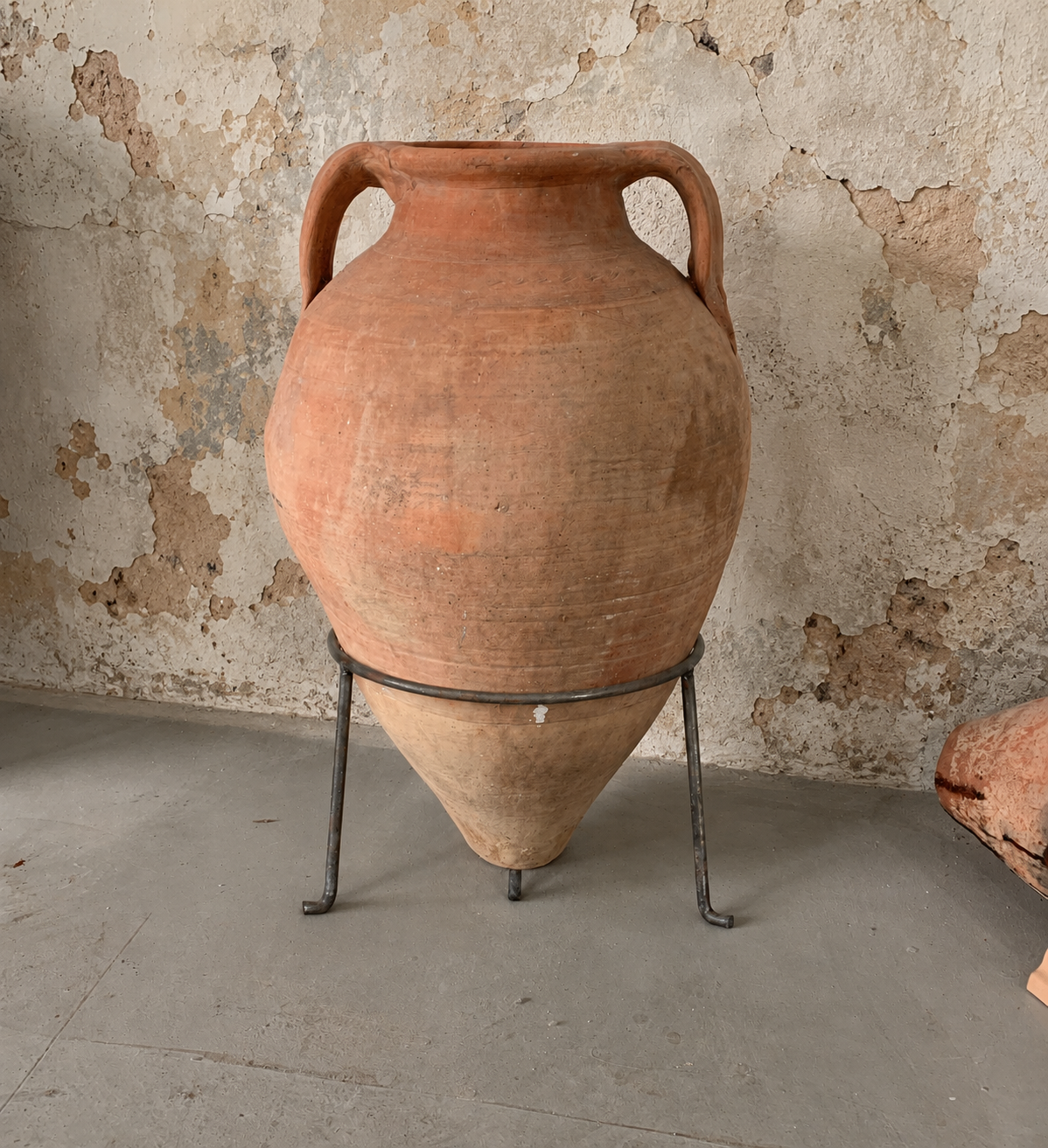 VINTAGE OLIVE JAR