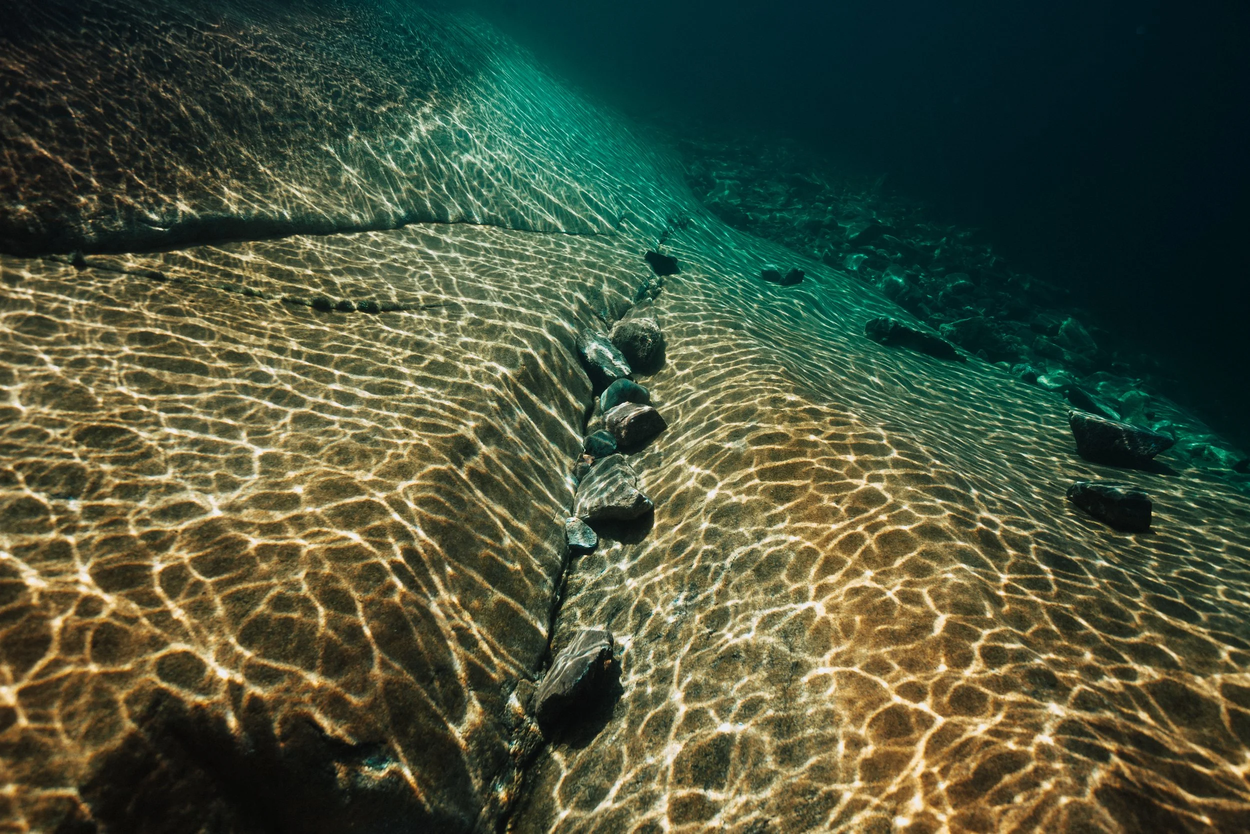 Bernard_Agathe_RIVERS-190804-WhaleIslandScarlet_ABP1266.jpg