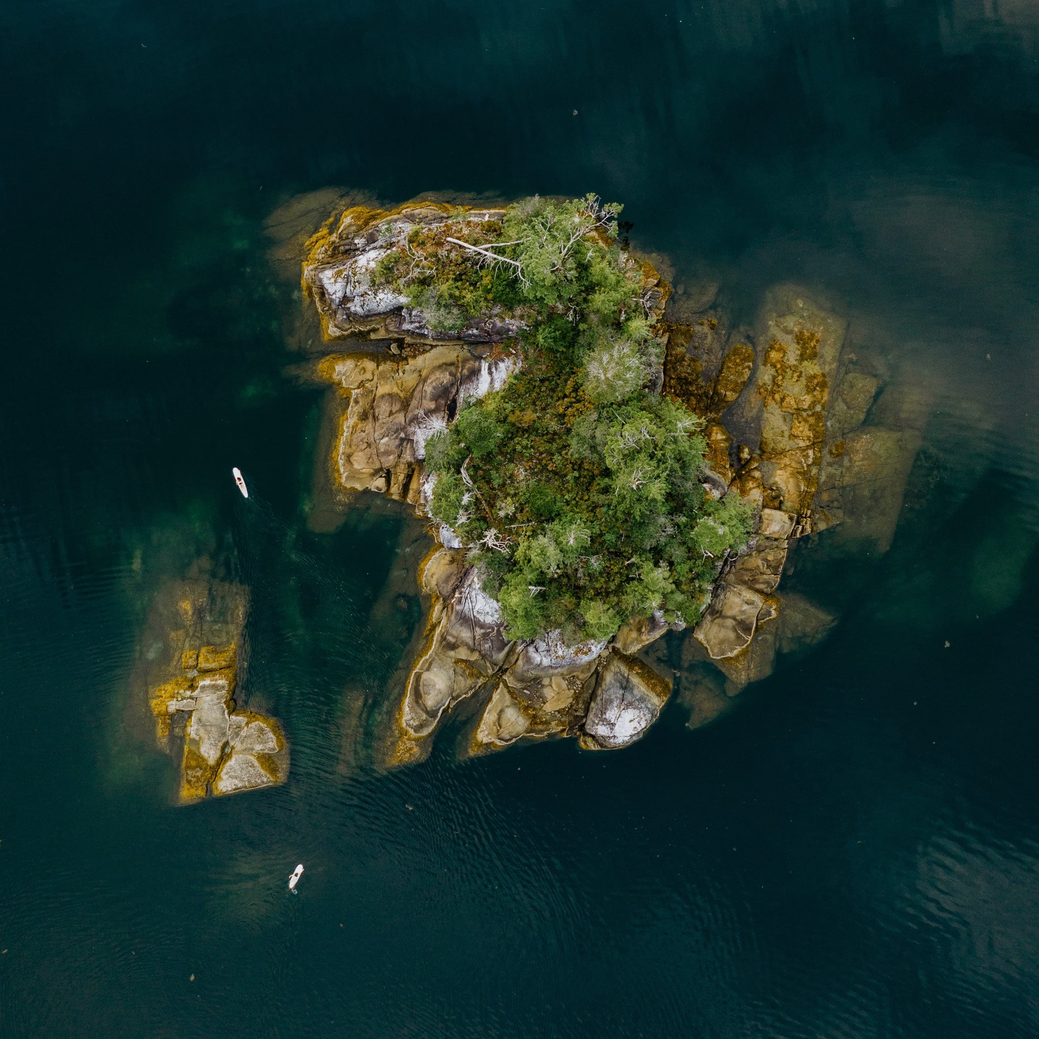 WomanIsland-2.jpg