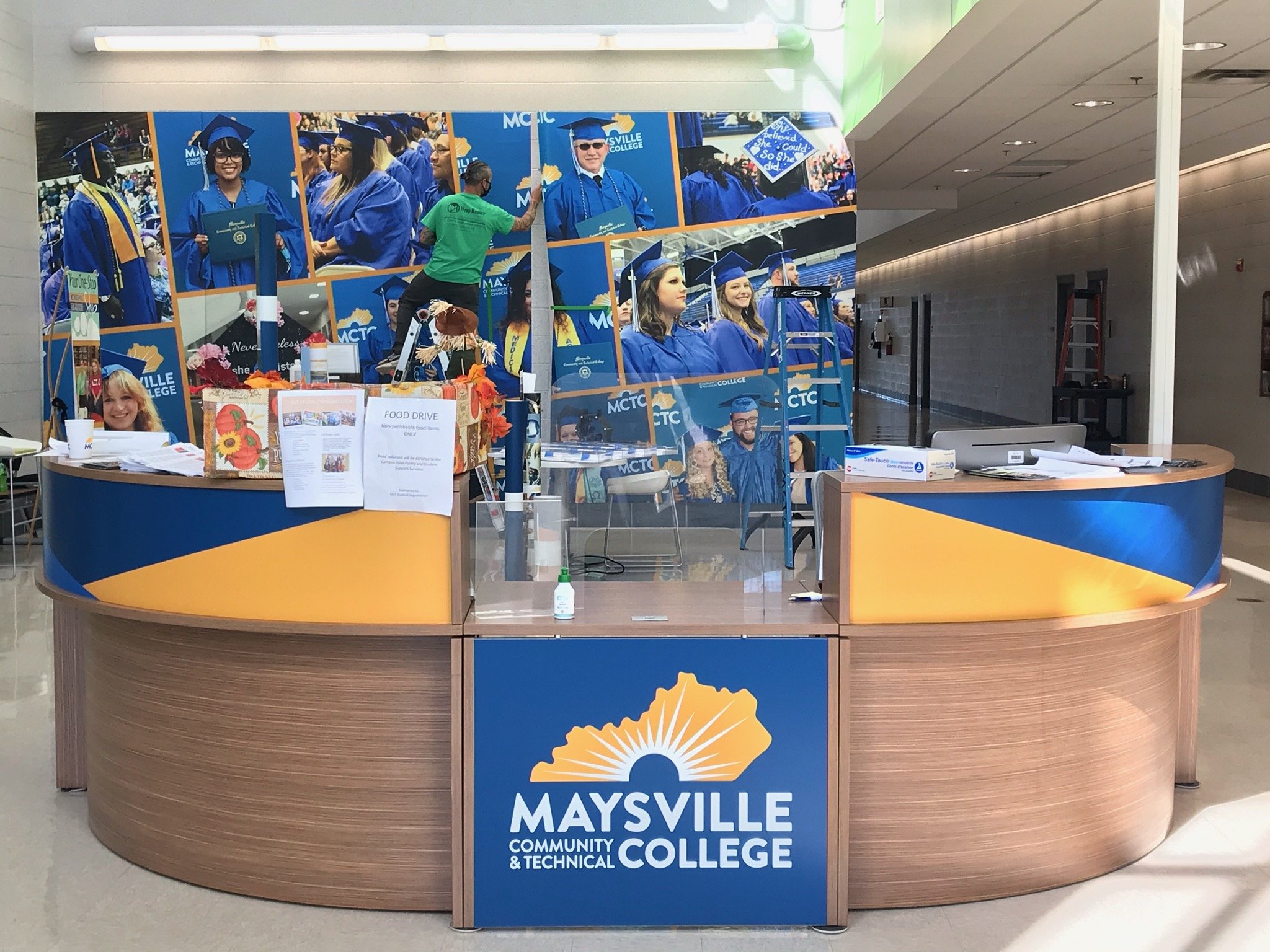 Front Desk and Enrollment Wall Wraps
