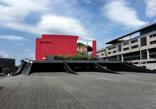 Le Phénix