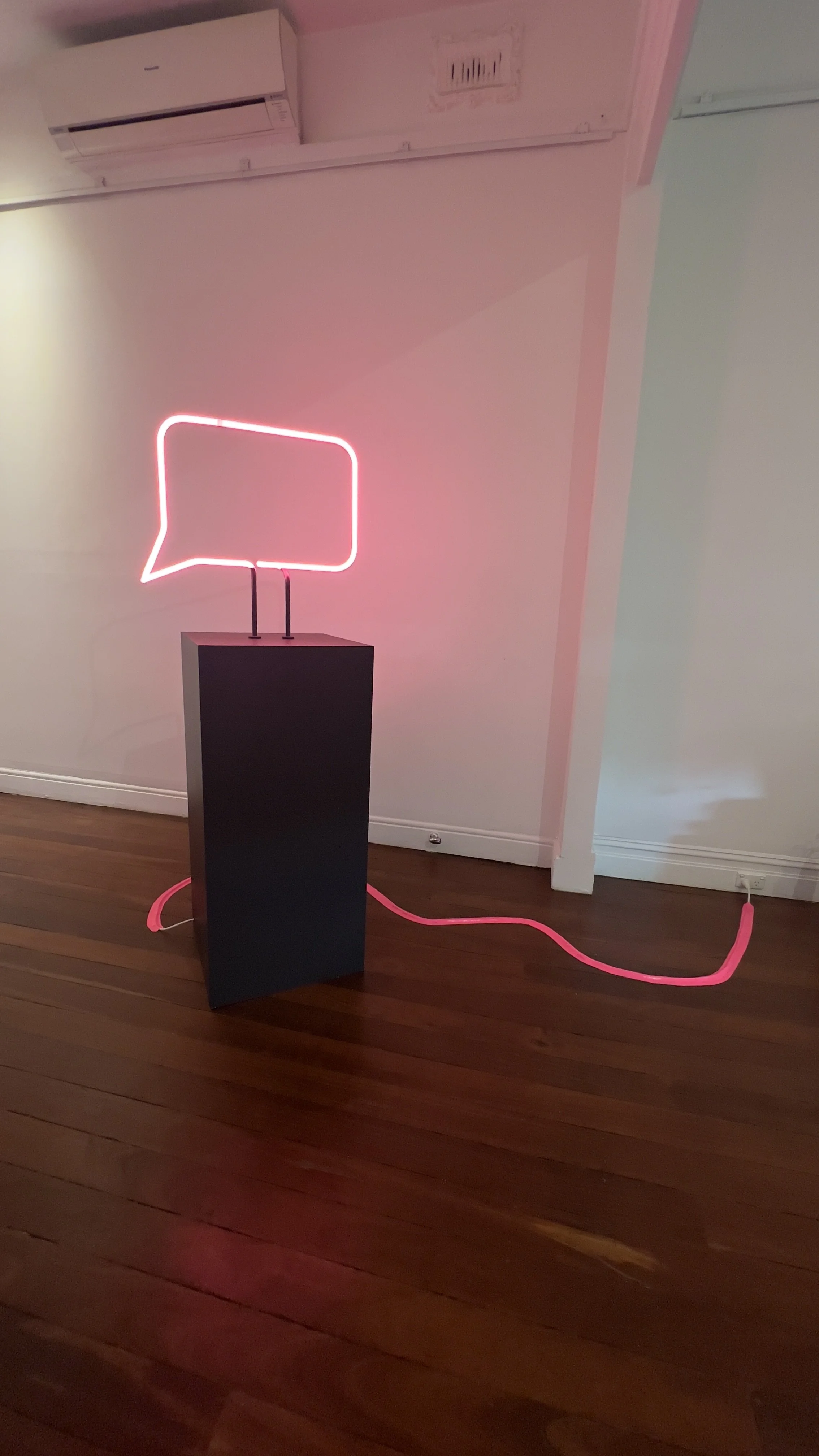 Tip of the tongue, 2023, Neon glass and wood, 1.85 x 2 x 0.6m