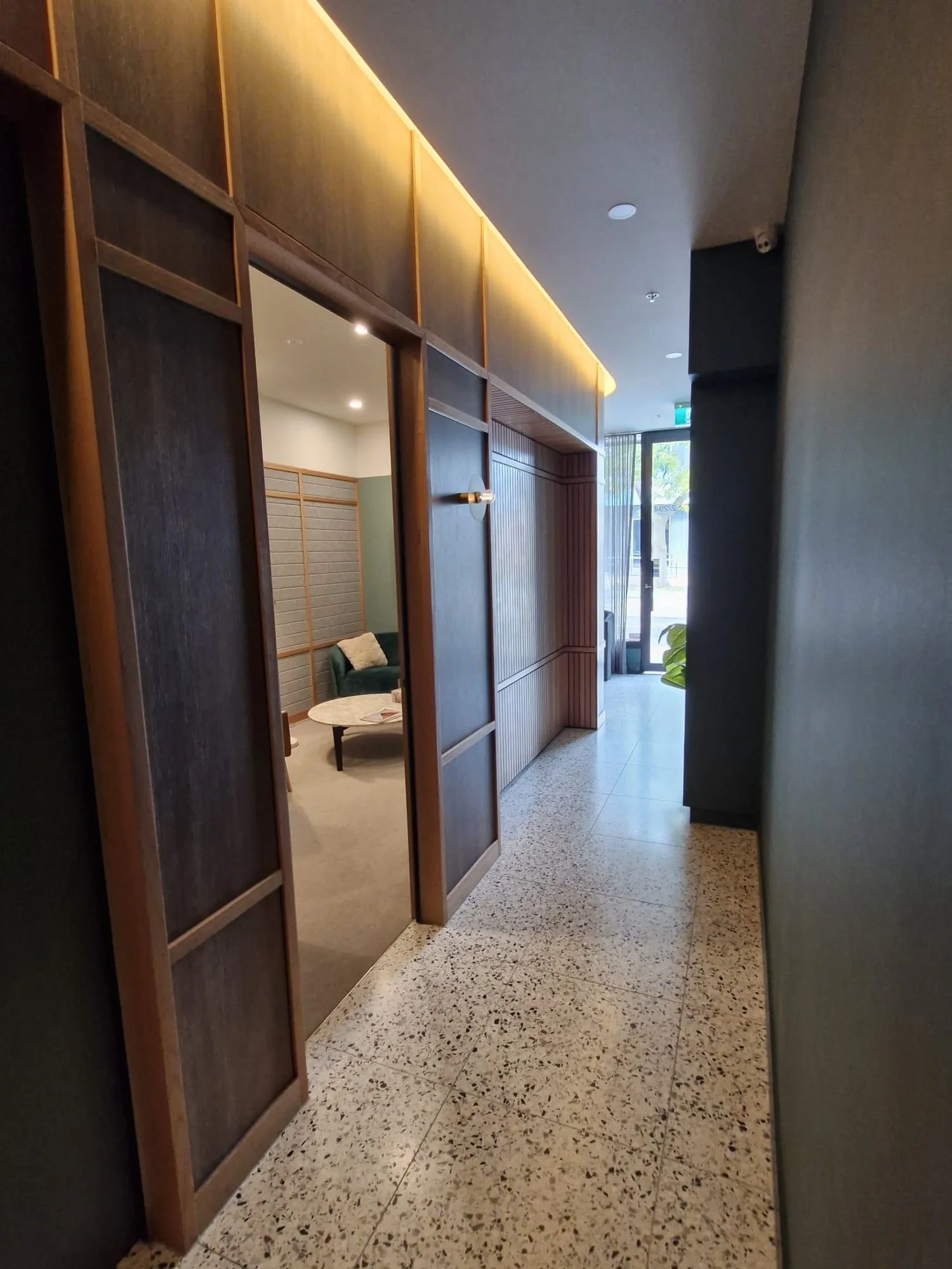 The hallway into Lian Vandenberg’s practice room.