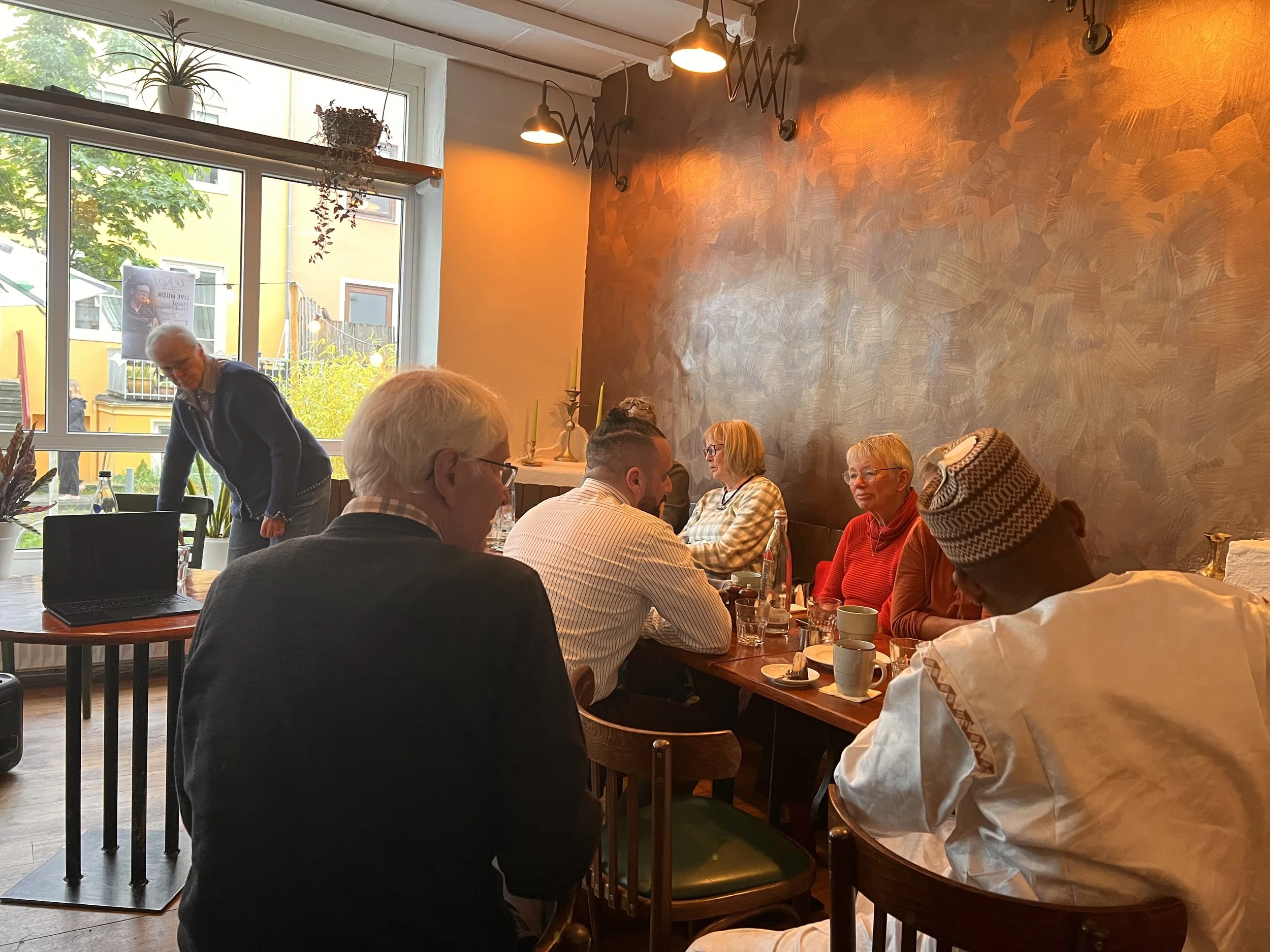 Peace of Art Presents Its Work in Bremen: “Life and Work Under Difficult Circumstances”