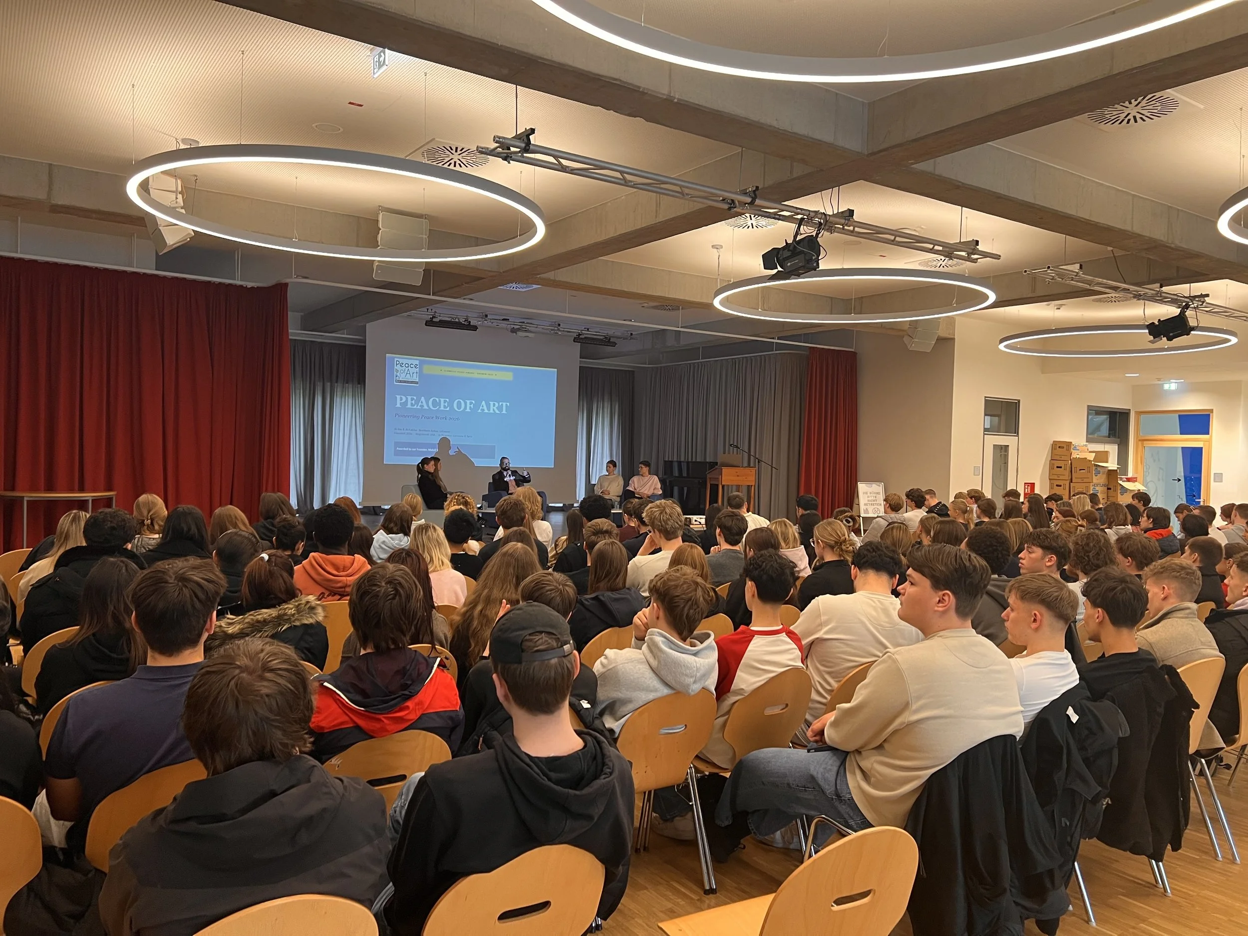Dialogue with Students in Bremen