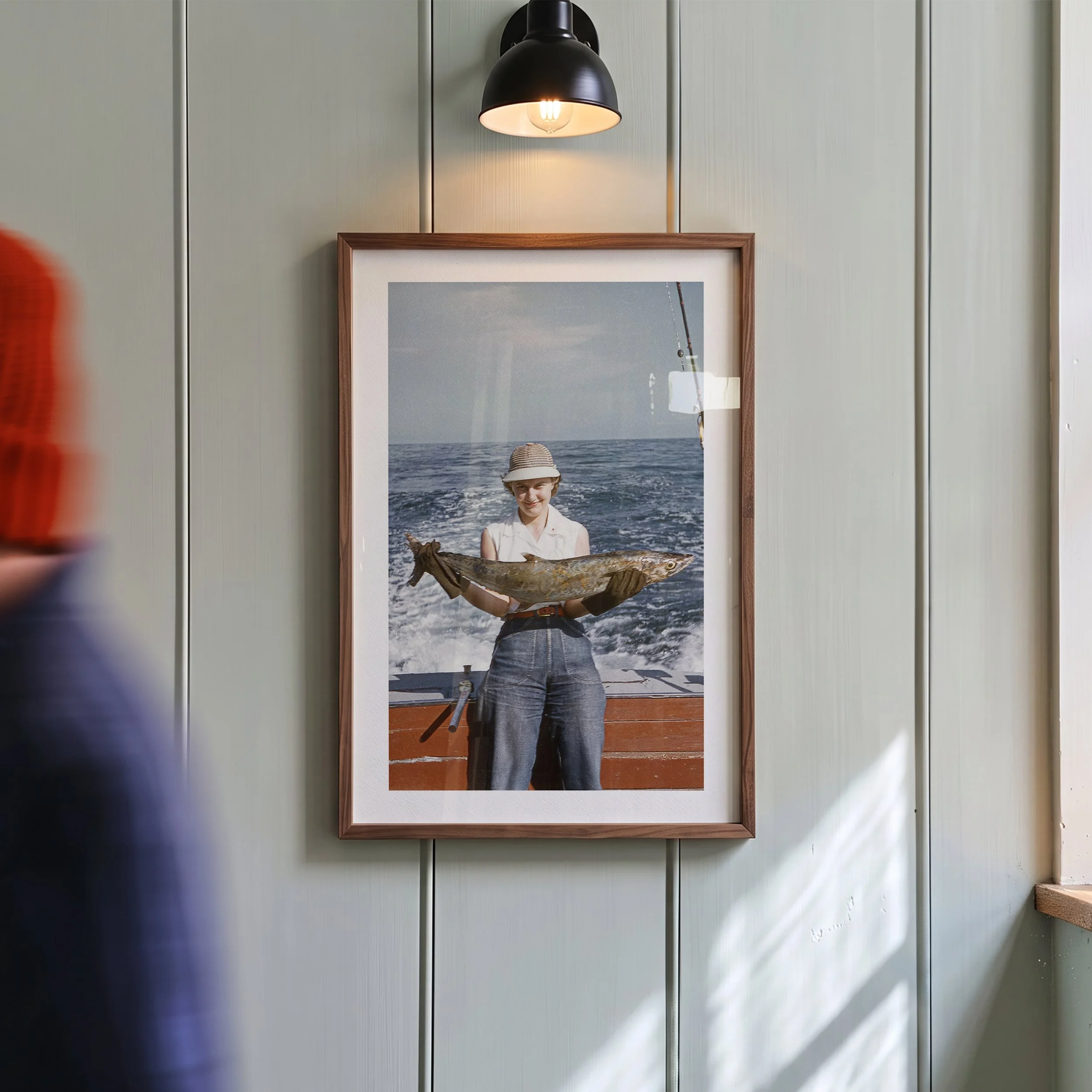 woman-fishing-photo.jpg