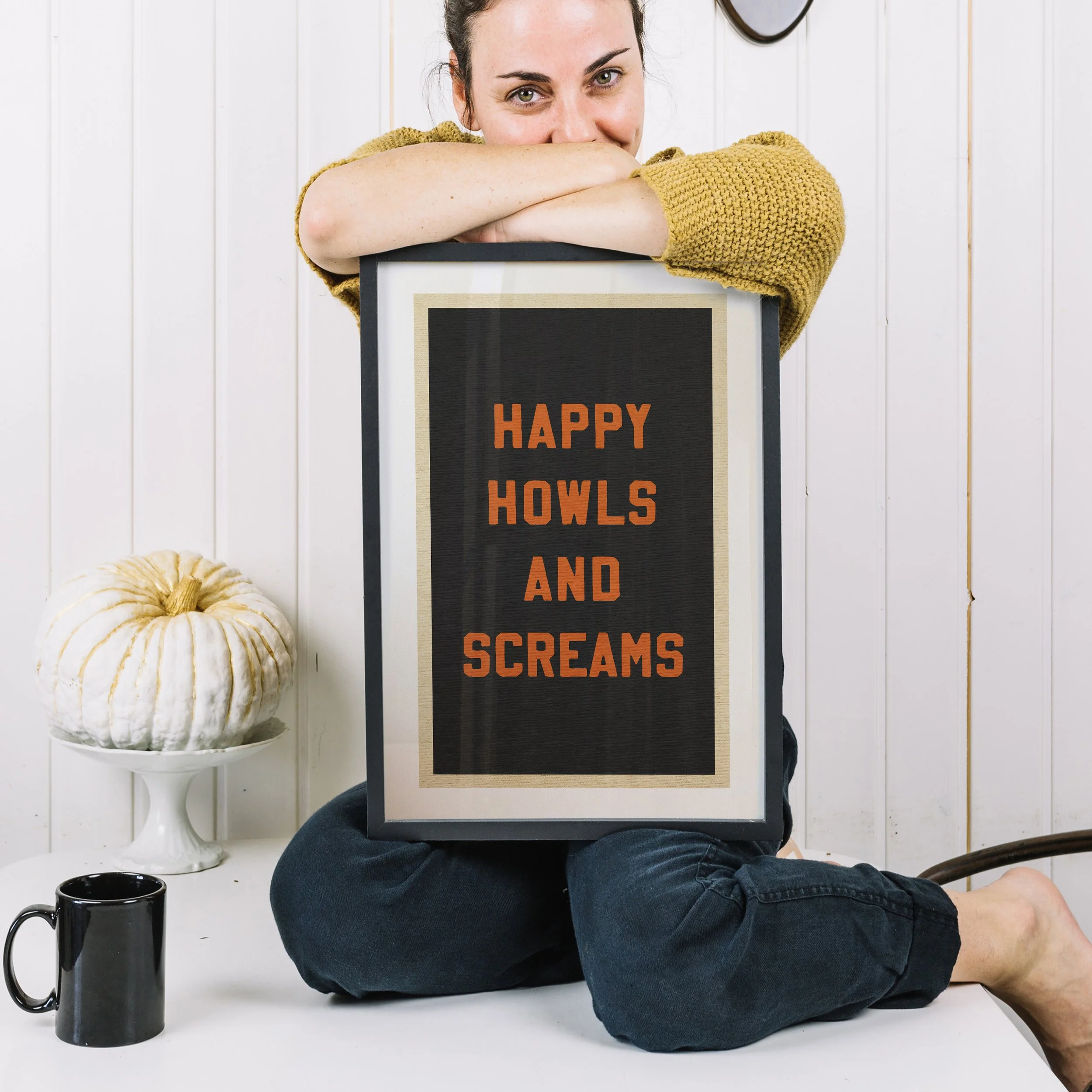 thanksgiving-concept-with-woman-frame.jpg