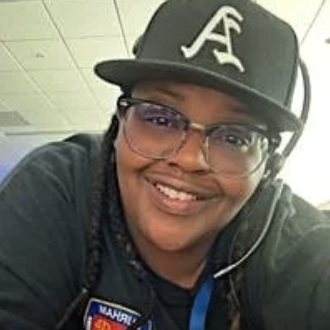 Nakeya Reneé Farrar</span>