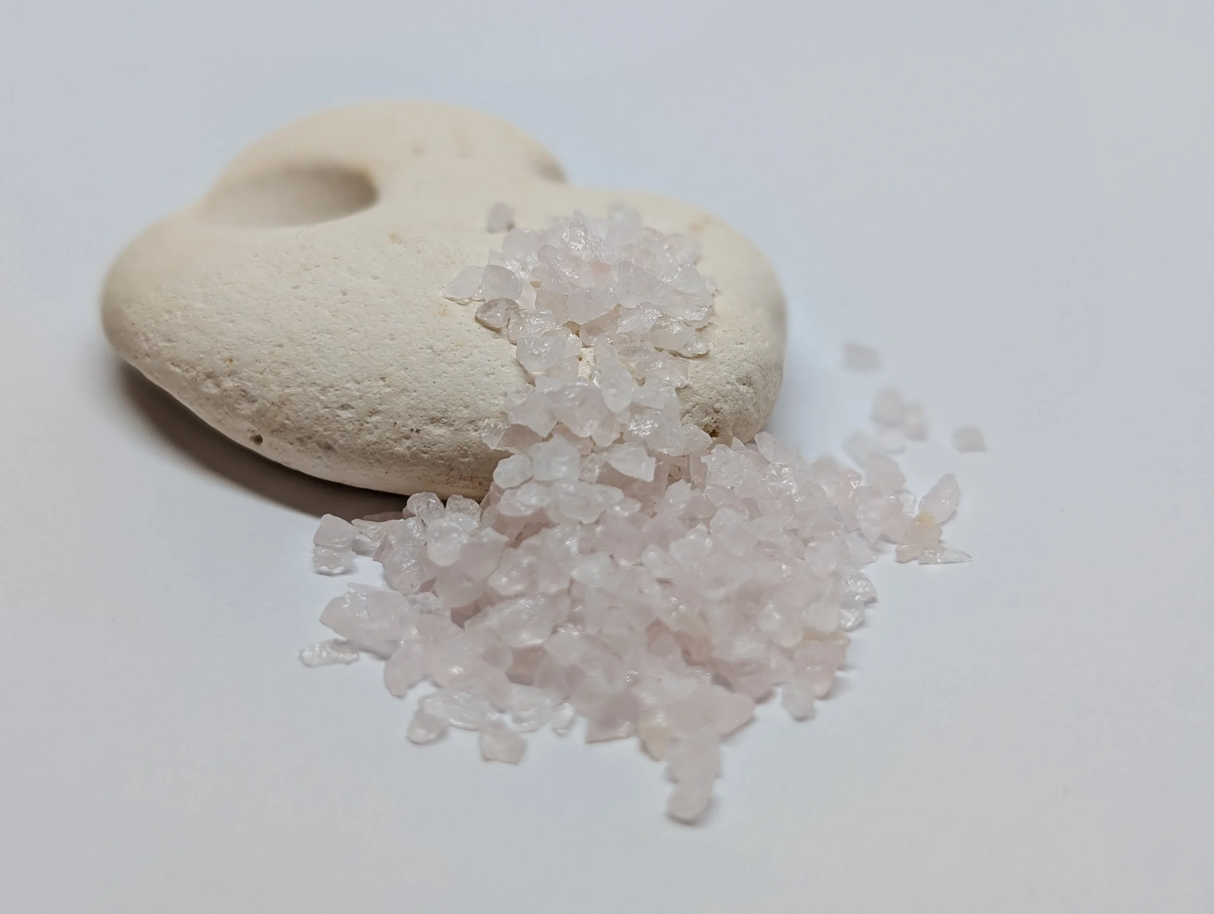 crushed rose quartz.jpg