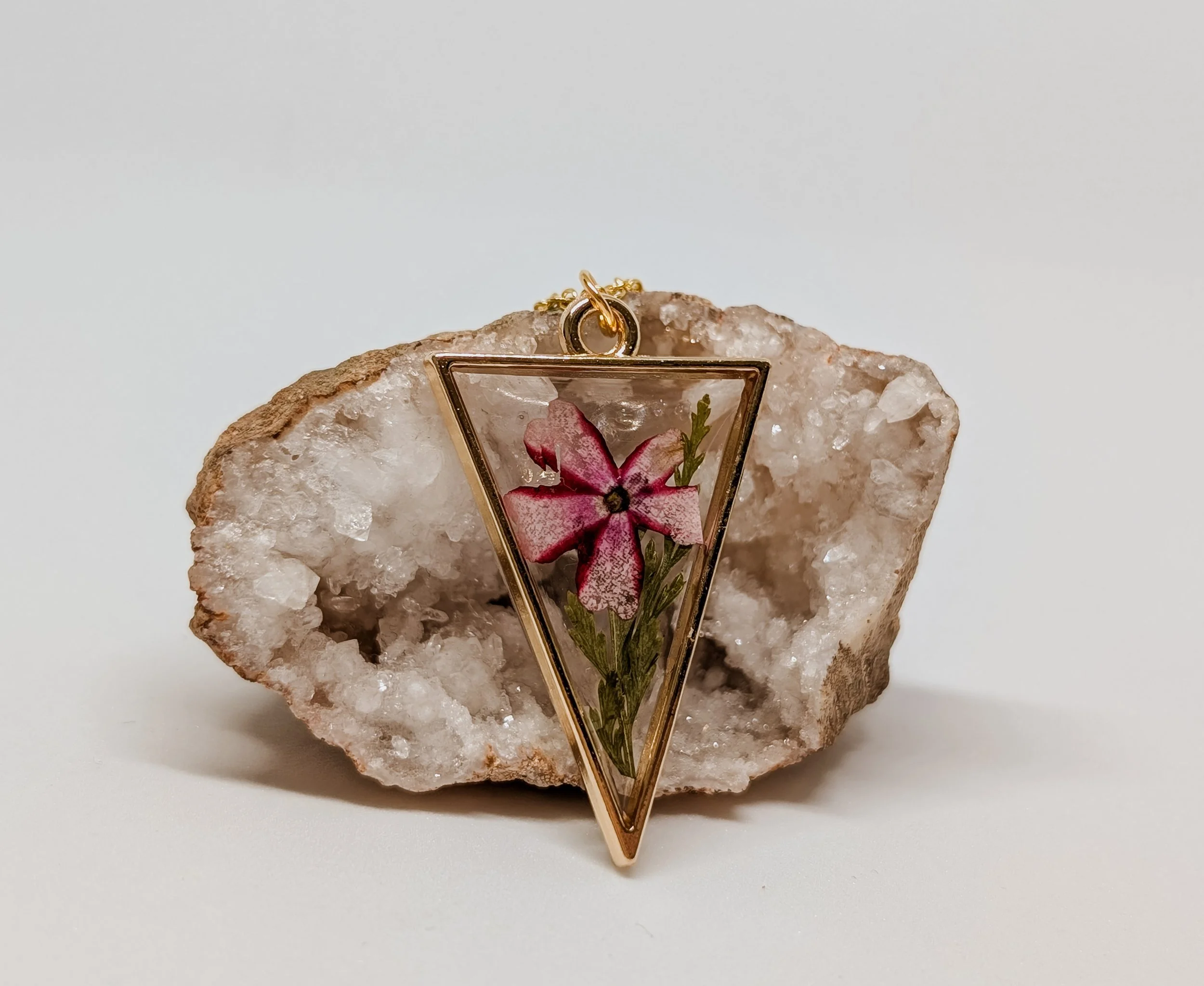 phlox resin necklace 3.jpg