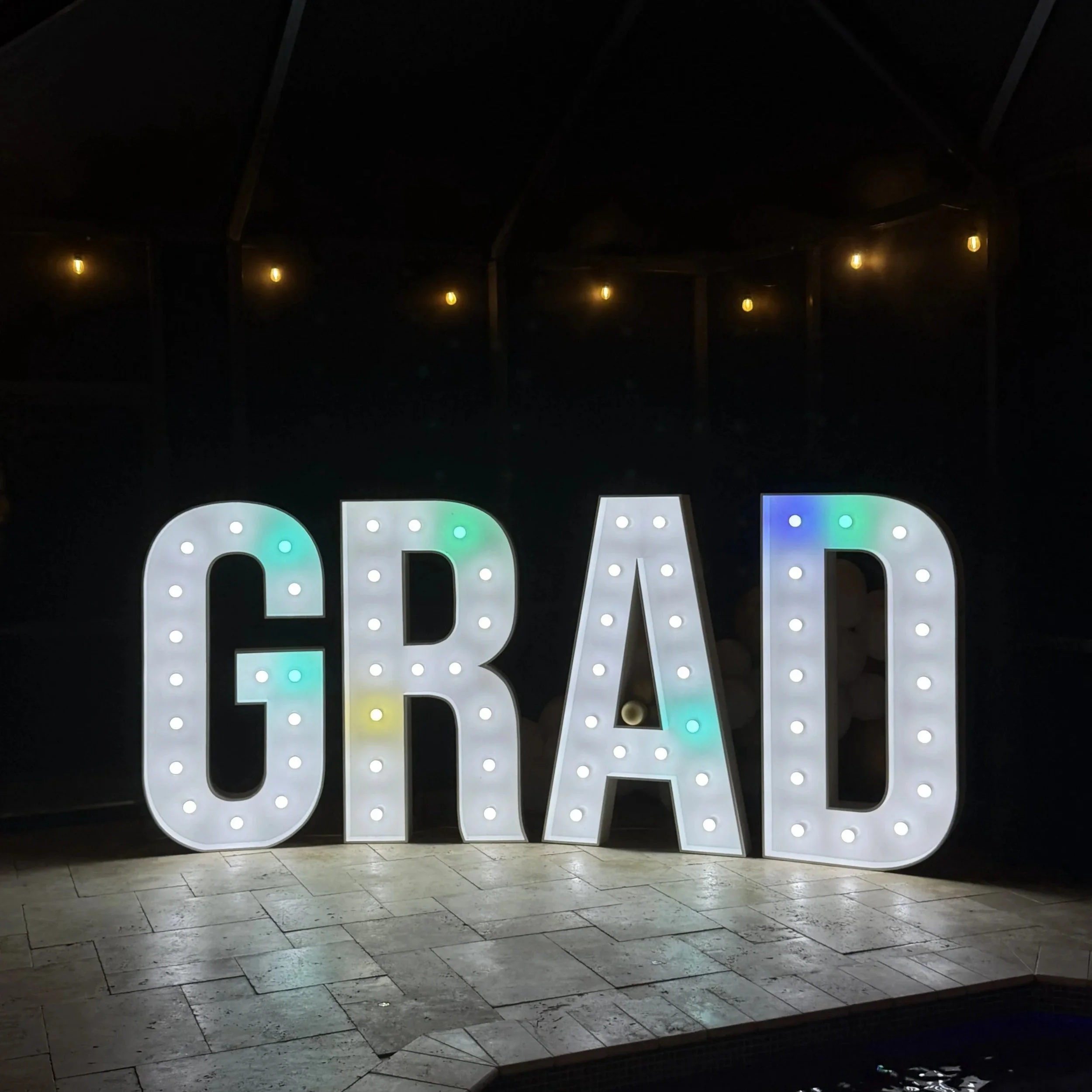 "GRAD" SPELLED OUT WITH 5 FT LED COLOR CHANGING MARQUEES
