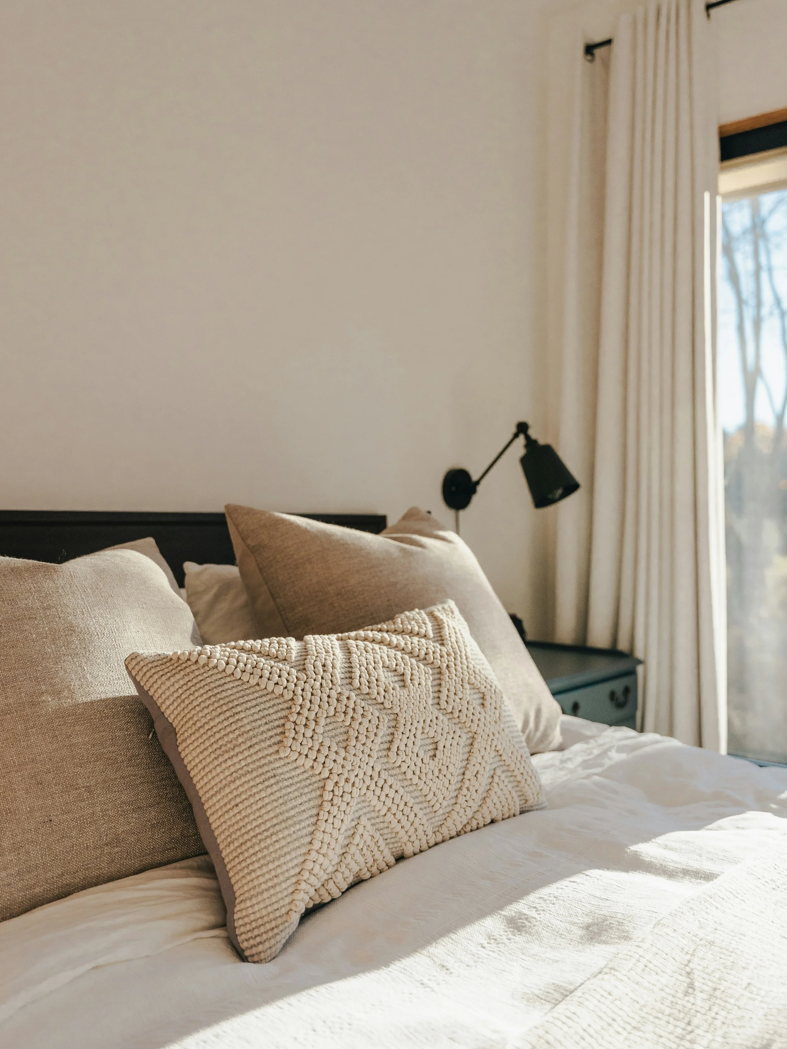 Pet friendly layouts, thoughtfully curated amenities, and dedicated onsite teams come together in something new in the seasons ahead. Coming to Port Ewen late 2026. 

Streamsidefarmshv.com

#hudsonvalley #hvny #hudsonvalleyhome