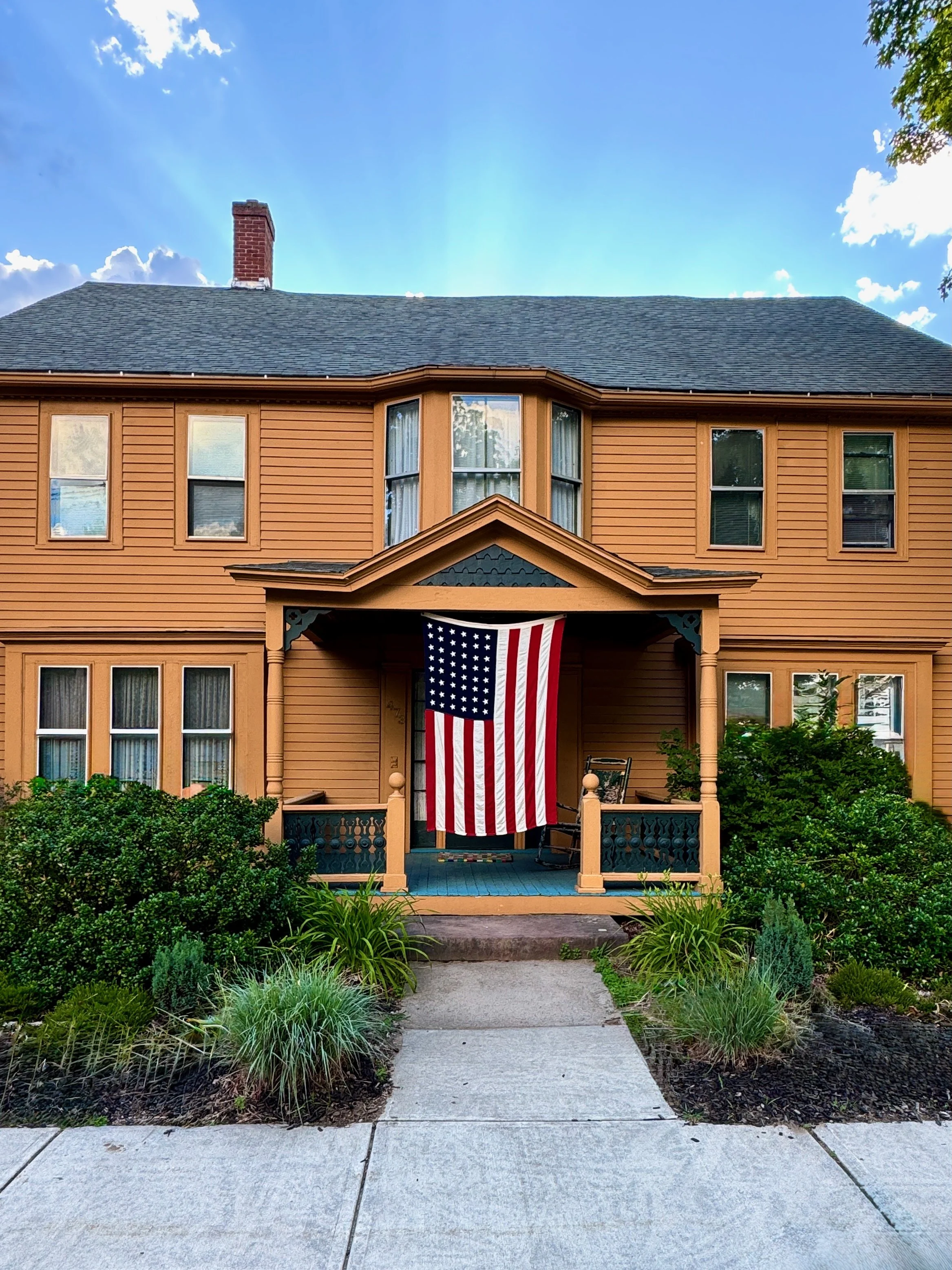 Shared to celebrate America's 250th. This display is not part of the judging competition.