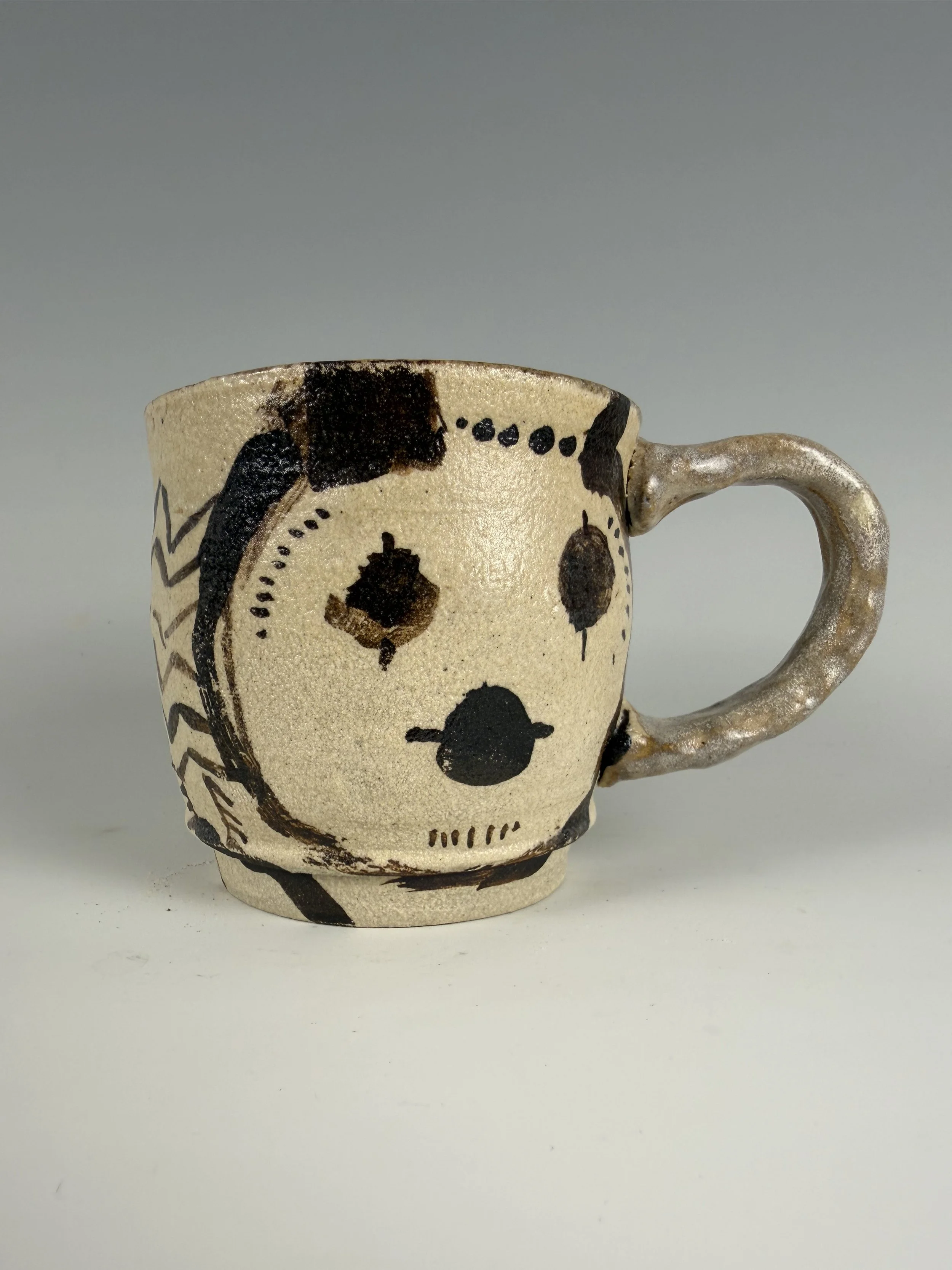 Marsh Rabbit Mug-
Gulf Coast celadon,
stoneware