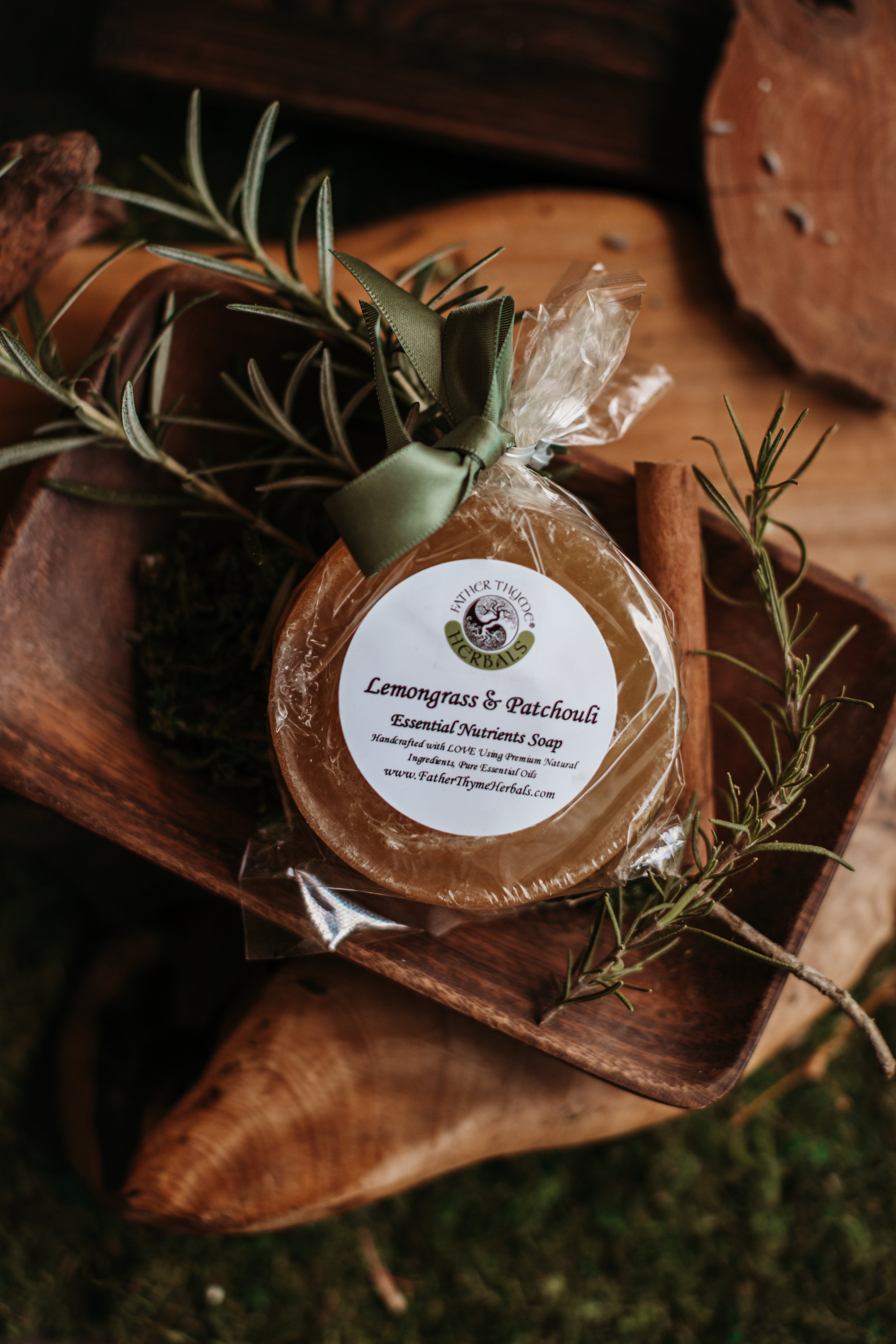Lemongrass & Patchouli Essential Nutrients Bar Soap