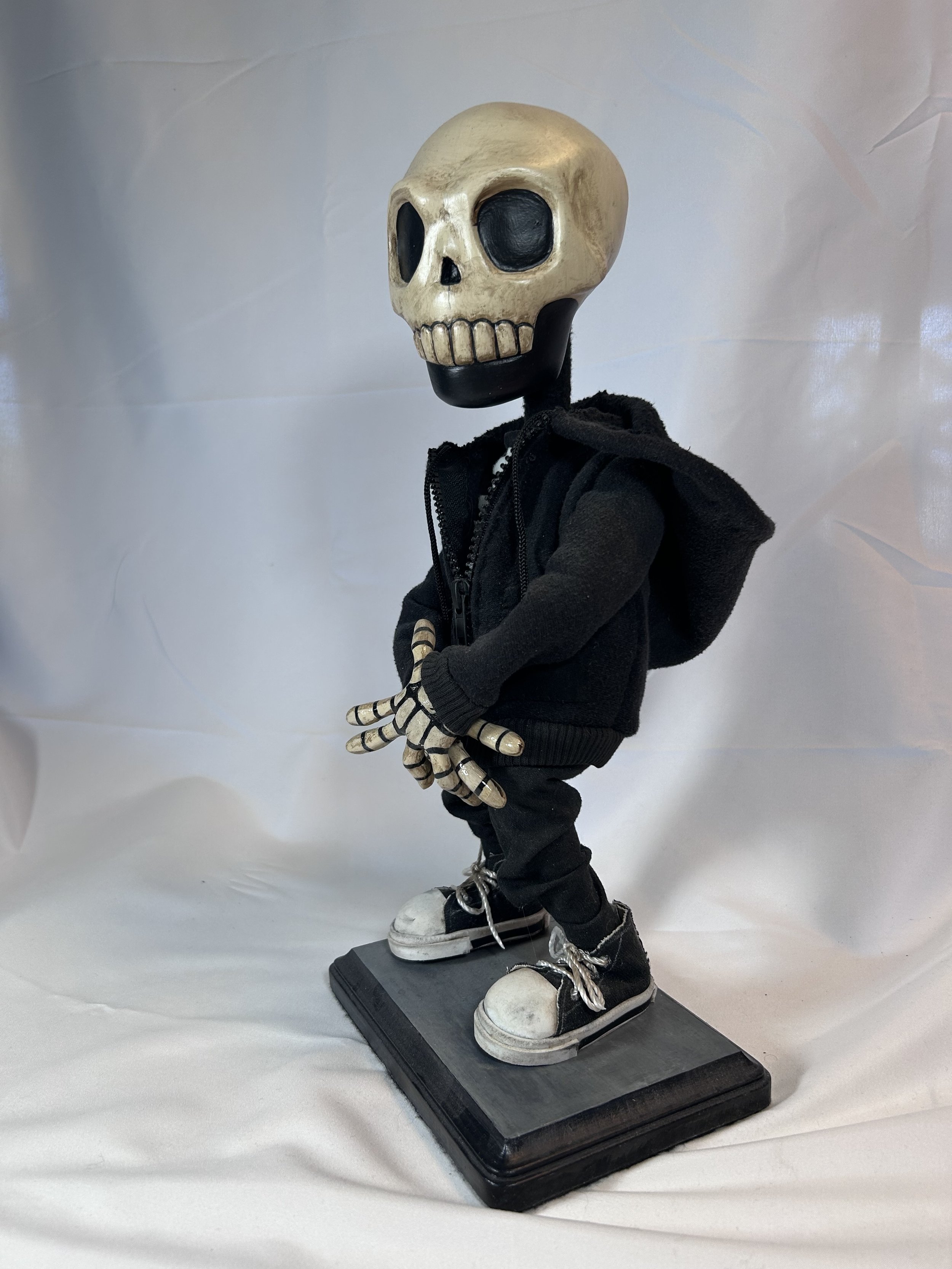 Skeleton in hoody detail
Hood down