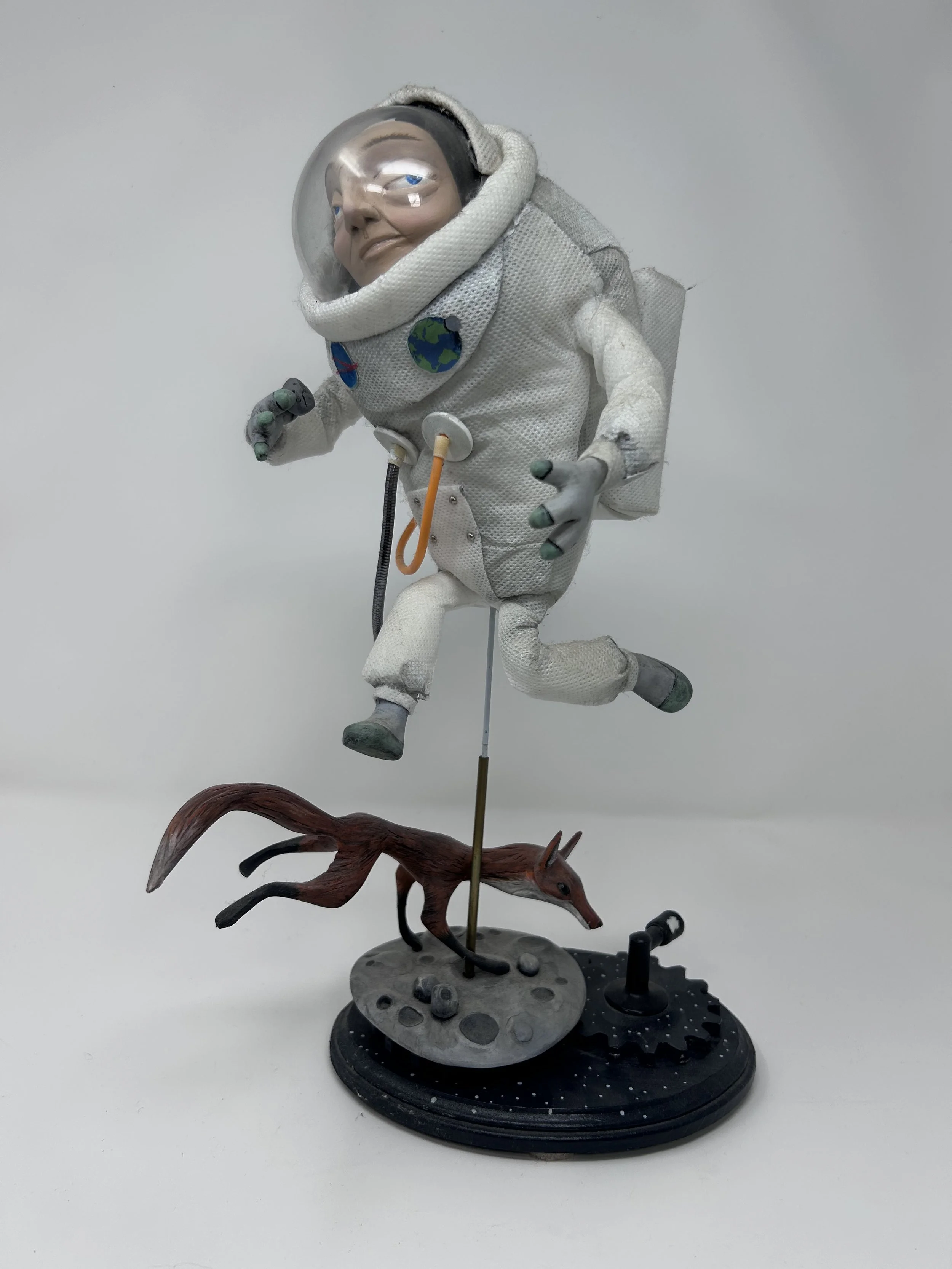 The astronaut and the fox
2019
