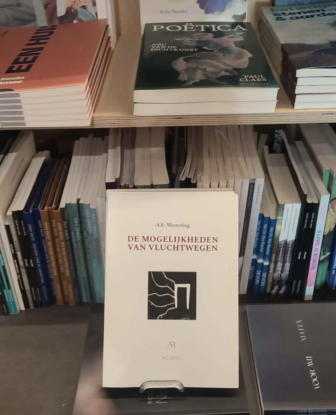 Mijn bundel te koop in het Poëziecentrum in Gent!