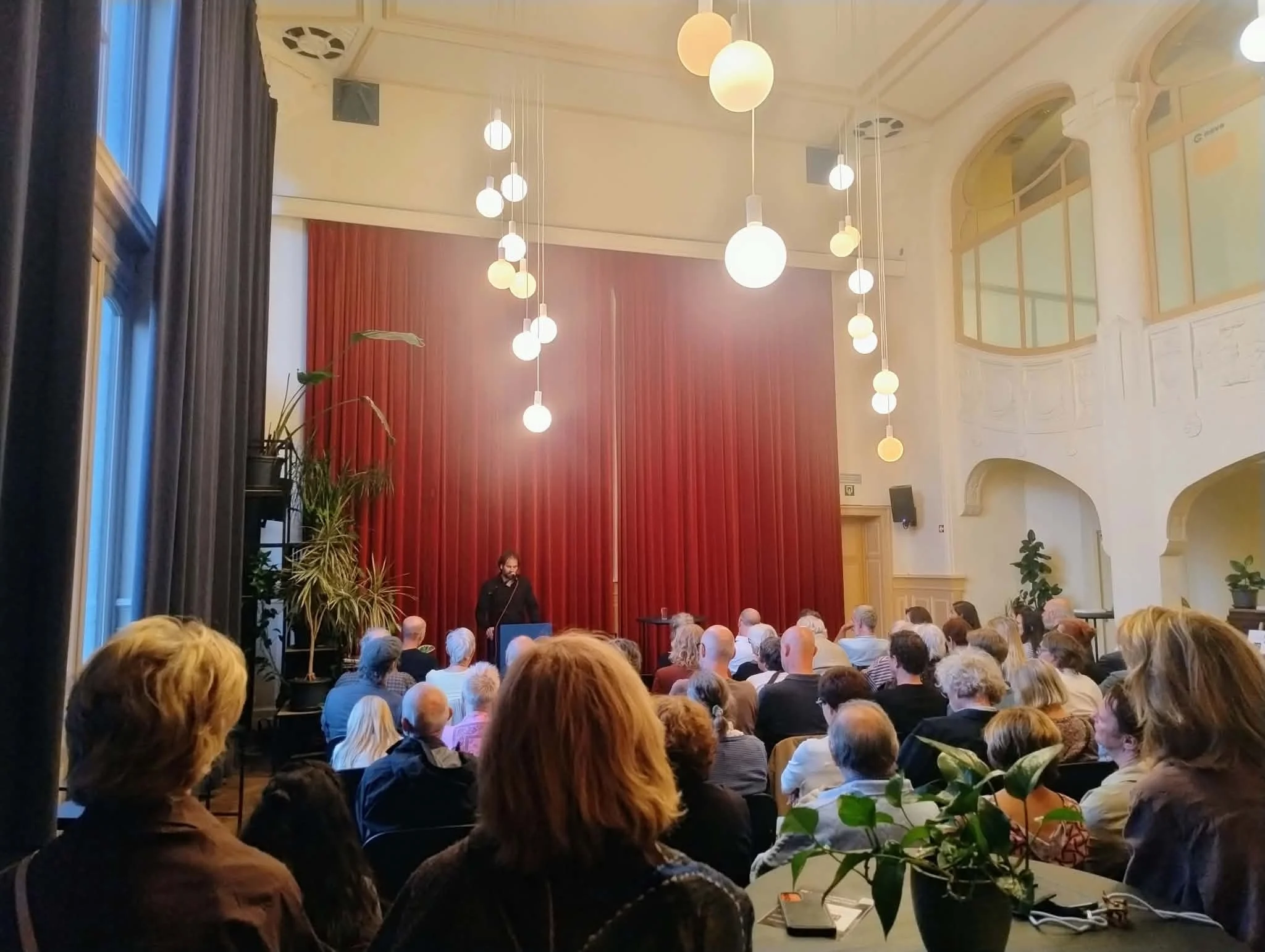 Boekvoorstelling 'De mogelijkheden van vluchtwegen' in De Vooruit. 23/09/2026