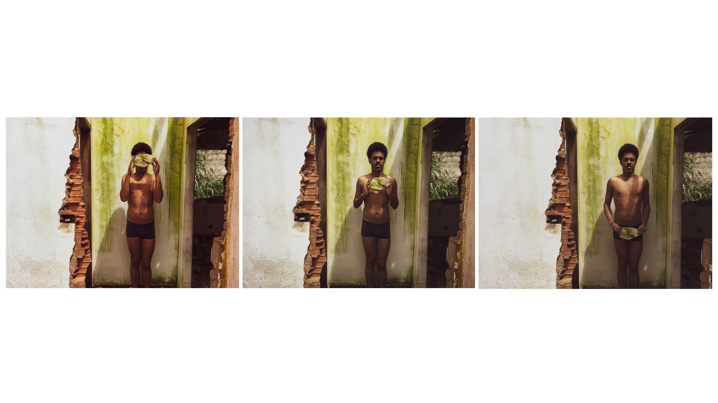 (DES)CONSTRUÇÕES – Um processo investigativo sobre corpo, casa e memória (2022). 3 fotografias adesivadas sobre pvc, 29,7 x 43 cm cada