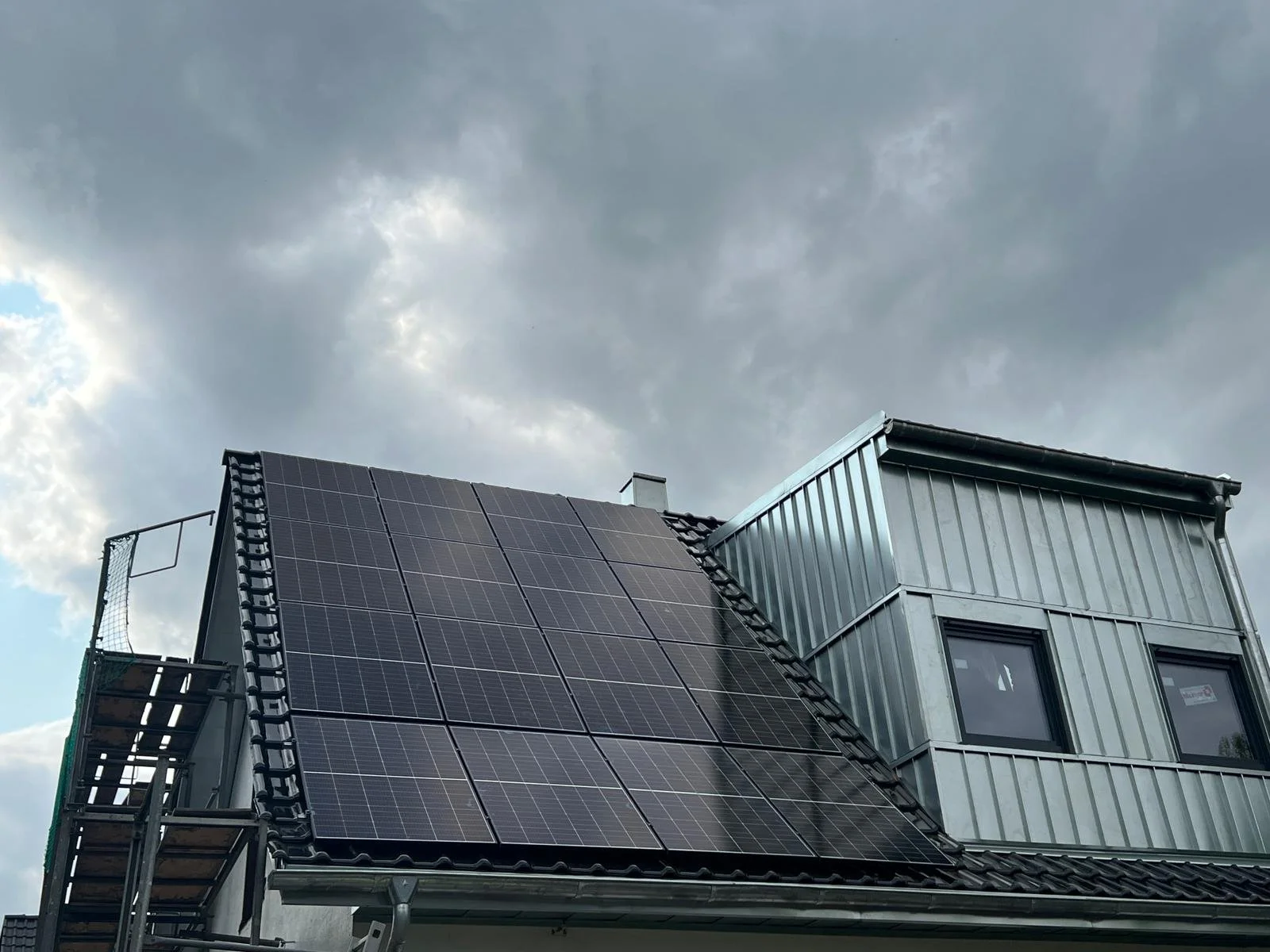 PV-Anlage mit Speicher Einfamilienhaus Bielefeld homesun solar