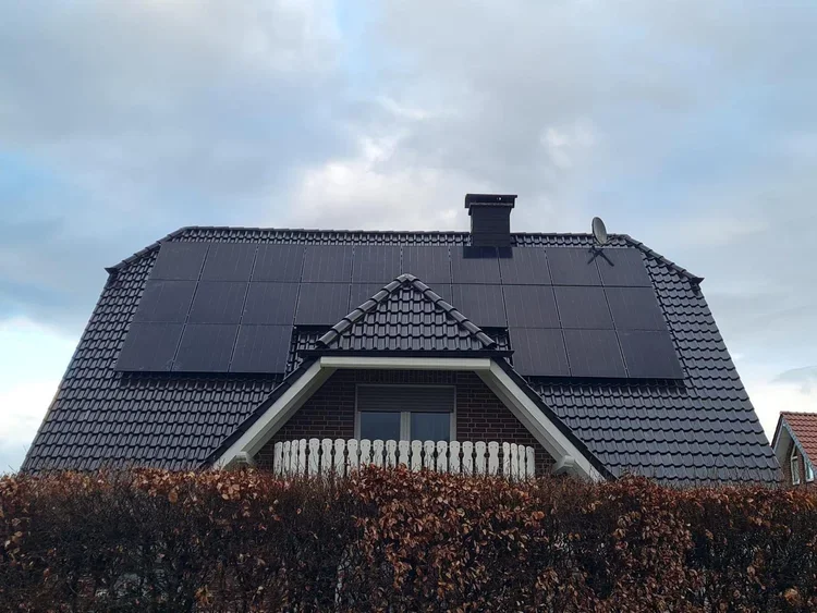 Photovoltaikanlage mit Stromspeicher in Bielefeld-Schildesche