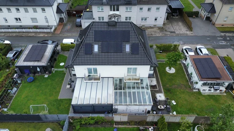Photovoltaikanlage mit Wallbox in Bielefeld-Brackwede