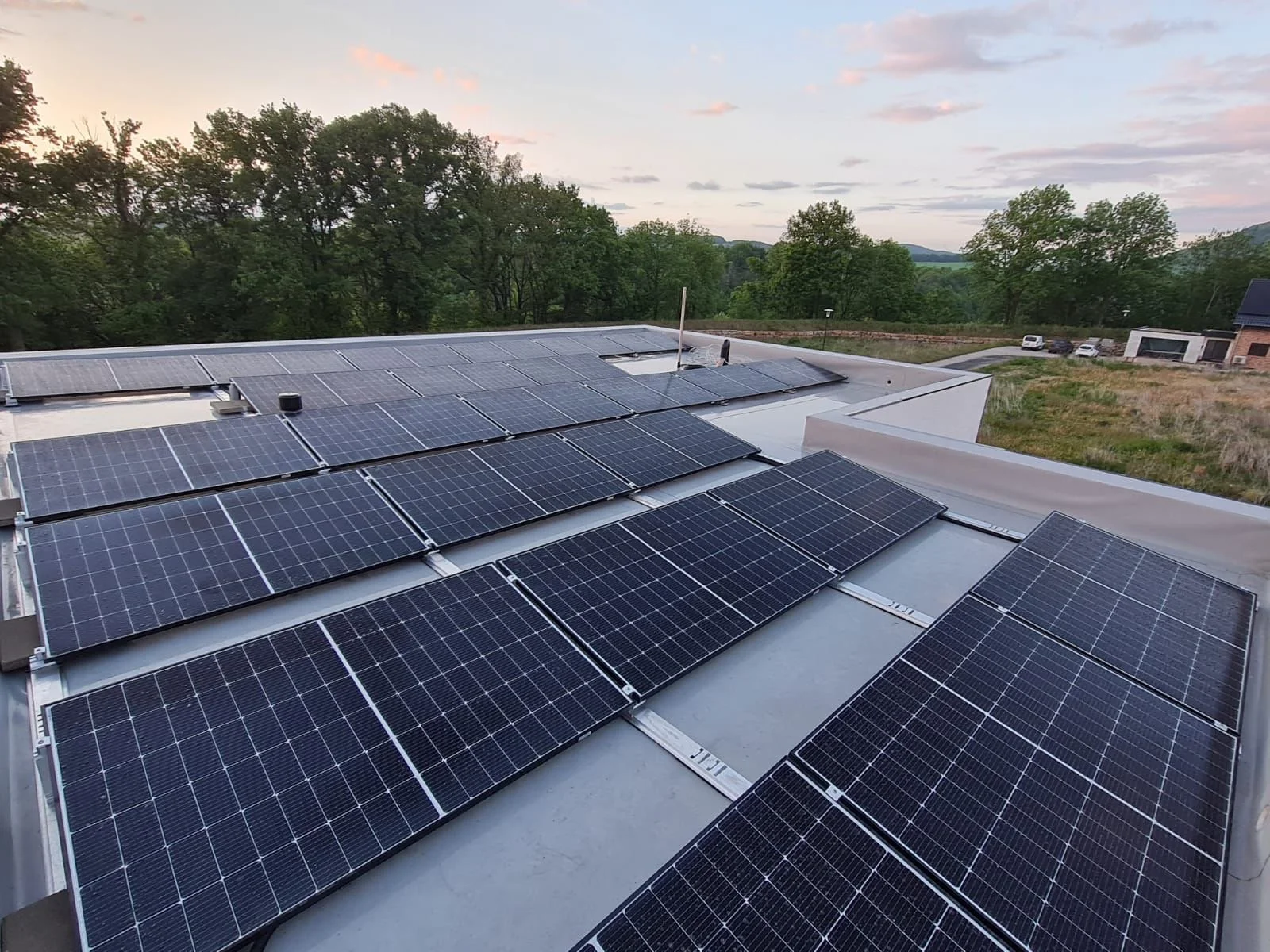 Photovoltaik Flachdach Einfamilienhaus Bielefeld homesun solar