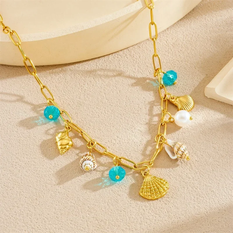 Collier coquillage - avec charms